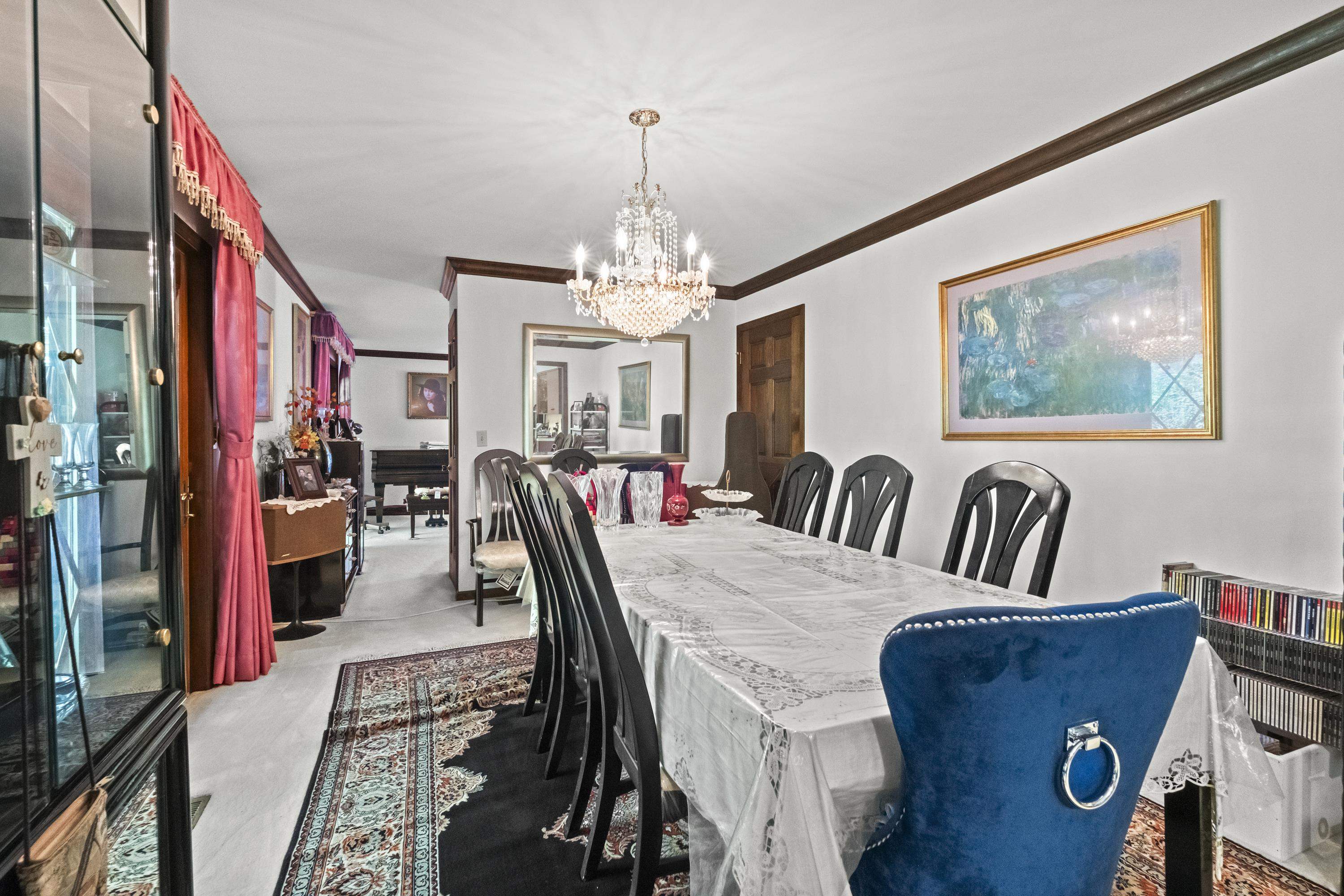 https://zimg.paragon.ice.com/ParagonImages/Property/PH/AABRKY/61286/13/0/0/0dfbde06ba1a784ccf297d0896b88e38/0/9f56e6500891cee3380b96345686a19f/61286-a4581bad-a436-4fdb-bcf8-bcf180f18a7f.JPG