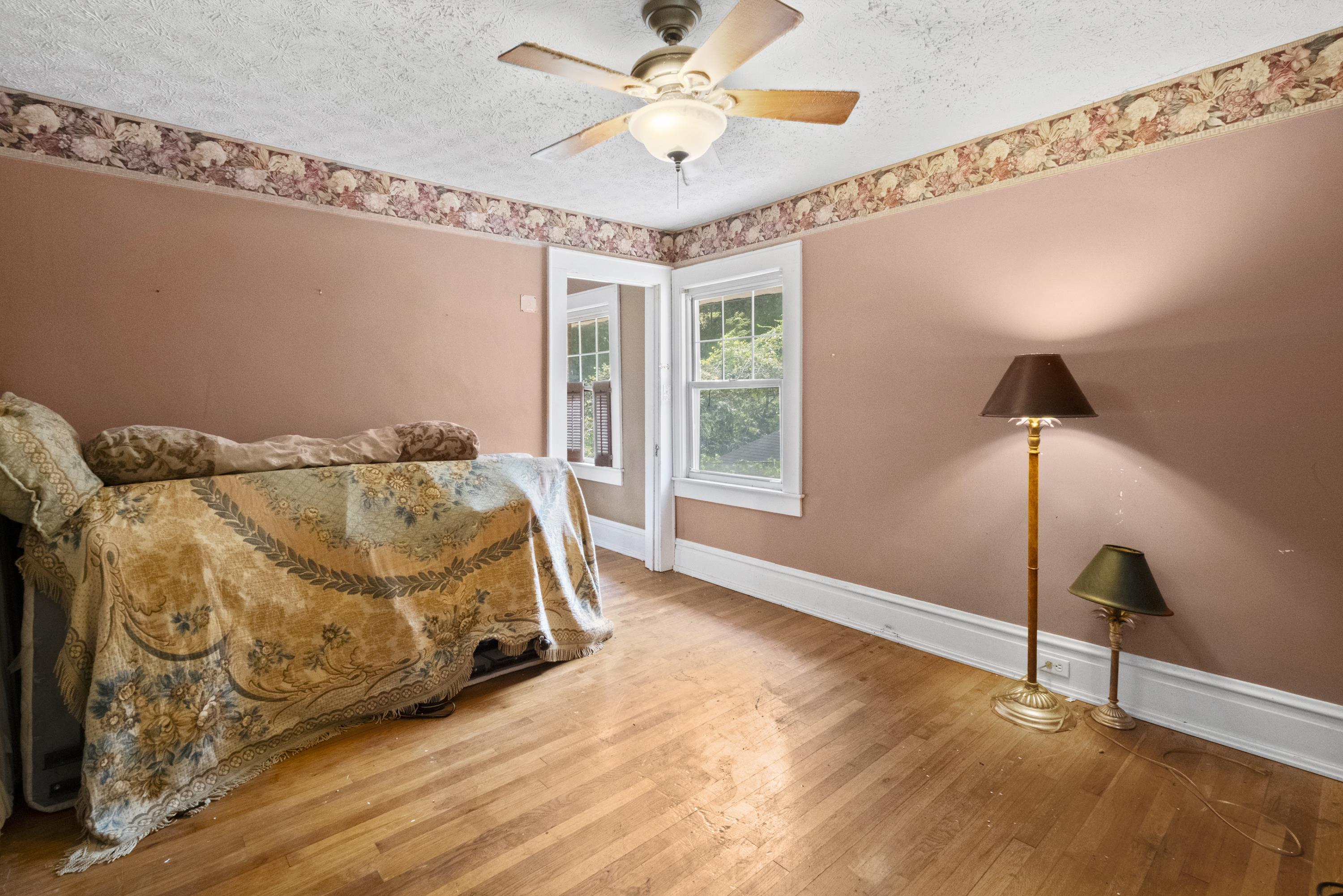https://zimg.paragon.ice.com/ParagonImages/Property/PH/AABRKY/61314/12/0/0/921e0ac09283dca36712cd1f18f96ce2/0/325b4d9050eeea2ea28cc3453e83a1ff/61314-01cea4d8-cb5a-4472-9ffa-759356ba9b2d.JPG