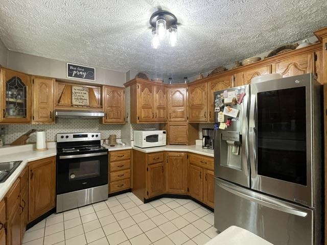 https://zimg.paragon.ice.com/ParagonImages/Property/PH/AABRKY/61324/13/0/0/88c63b23a0019cc37e1cf7a038b9582e/0/7637666b98e944b7d479f673a2a6618e/61324-3e973a7e-510e-46d7-a2ac-a7da0c4456b4.JPG