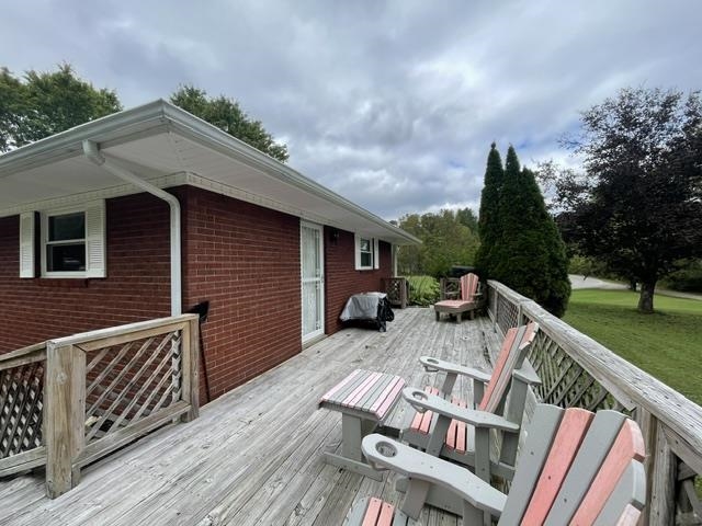 https://zimg.paragon.ice.com/ParagonImages/Property/PH/AABRKY/61324/5/0/0/c1a99417a820ad5bfc5cab1e8b5e64da/0/7637666b98e944b7d479f673a2a6618e/61324-1ec08276-9b05-46c3-ba5d-8d8e27b3c0f7.JPG