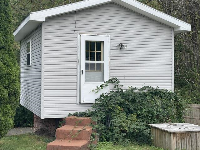 https://zimg.paragon.ice.com/ParagonImages/Property/PH/AABRKY/61324/8/0/0/59b5251e22b6aa4b45343cc3cbc77e08/0/7637666b98e944b7d479f673a2a6618e/61324-ca7b8a2e-fab5-4f9c-bc03-591447f646ac.JPG