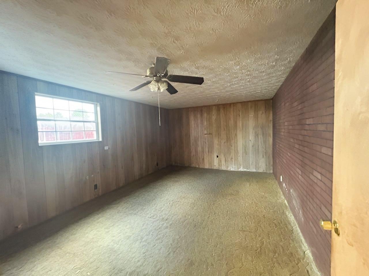 https://zimg.paragon.ice.com/ParagonImages/Property/PH/AABRKY/61354/10/0/0/28eaf5caf2957425d816aa68979d9057/0/3d074b4c8b8072299c503d9f8af298ca/61354-57c07804-a56d-4552-a951-a96f440238ba.JPG