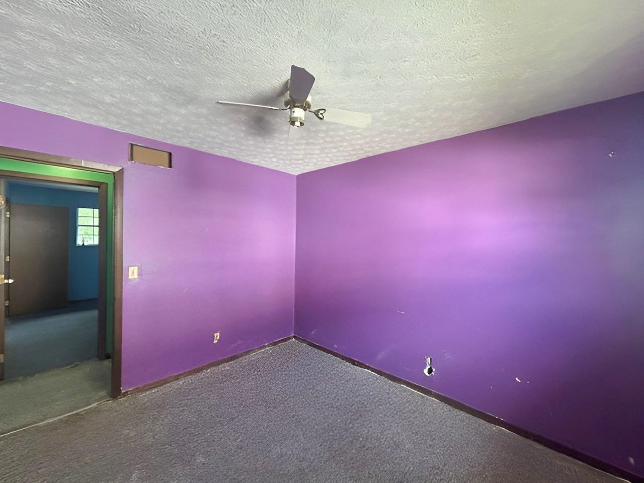 https://zimg.paragon.ice.com/ParagonImages/Property/PH/AABRKY/61354/11/0/0/d0c3e87c9c1dd1d6b6365684fce8f73d/0/3d074b4c8b8072299c503d9f8af298ca/61354-50e34279-f7b9-4fd0-8b97-ddc4243ca922.JPG