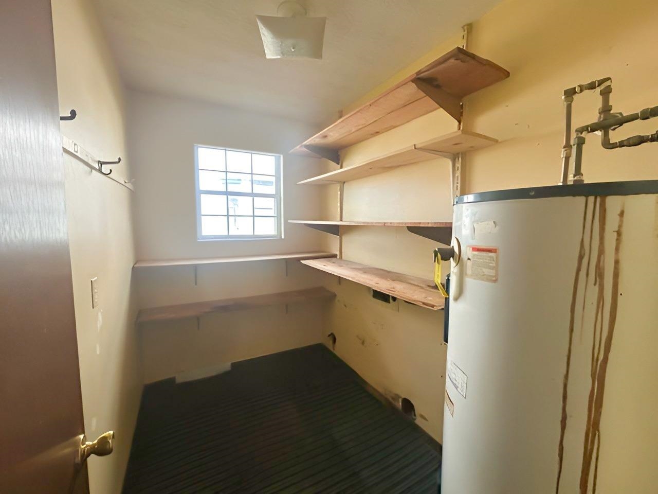 https://zimg.paragon.ice.com/ParagonImages/Property/PH/AABRKY/61354/8/0/0/5b8aa6f7e3157282f1c56fc225dbe546/0/3d074b4c8b8072299c503d9f8af298ca/61354-009ffeb1-a916-411e-bdfb-16fea8c33f4a.JPG