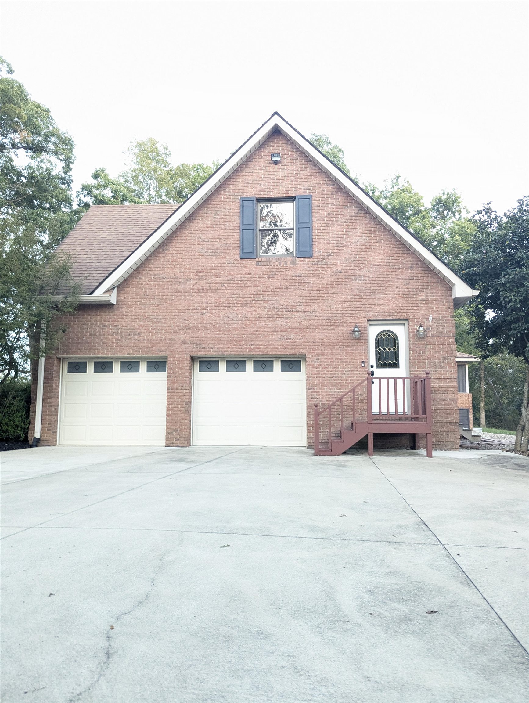 https://zimg.paragon.ice.com/ParagonImages/Property/PH/AABRKY/61356/3/0/0/0c1bf0185de40ea778250d305841789f/0/6bbfa0a4d1125f1a6a0f6950fb88300f/61356-7357266c-ccdc-46a8-8867-85d40b2ba500.JPG