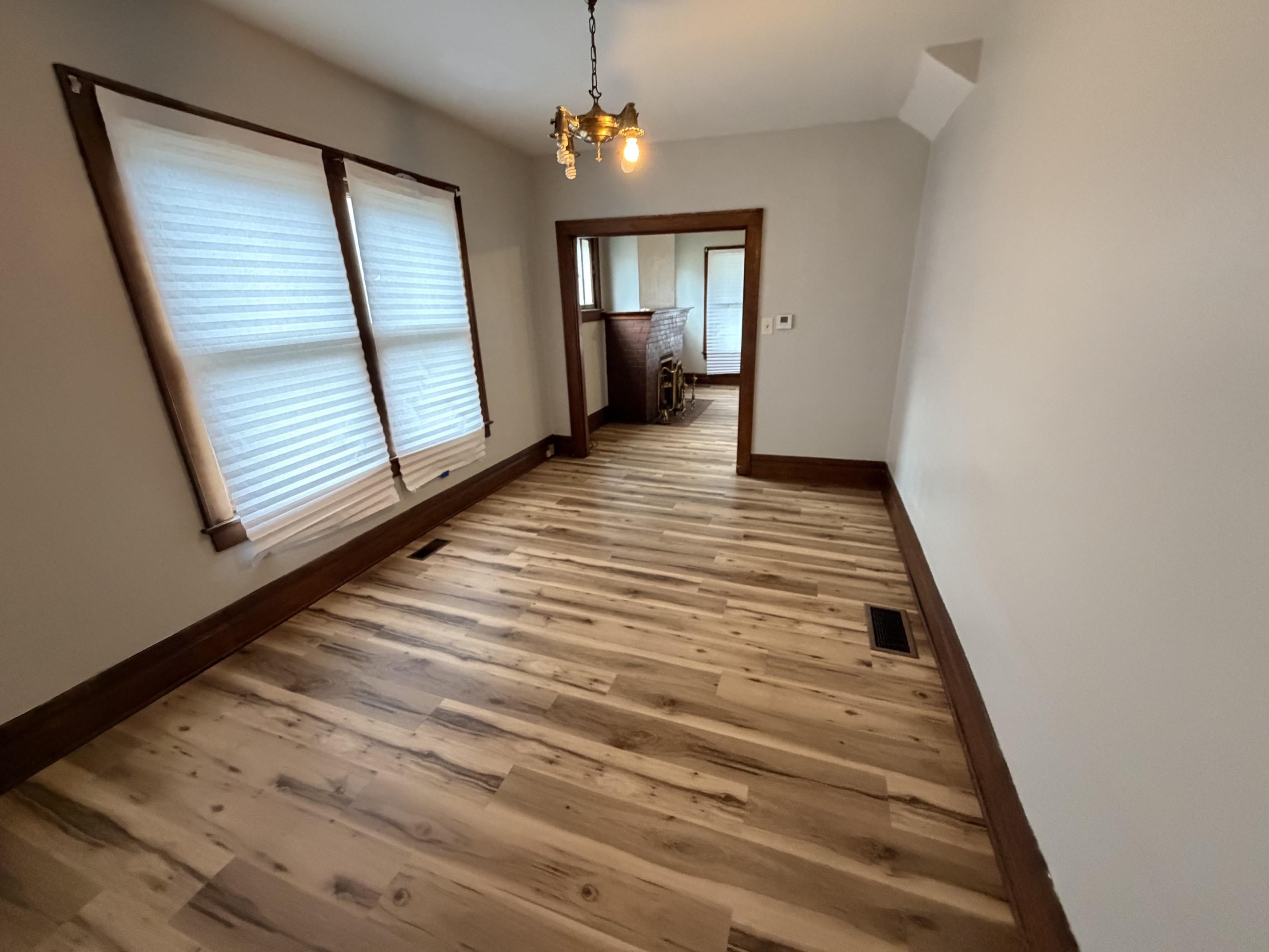 https://zimg.paragon.ice.com/ParagonImages/Property/PH/AABRKY/61359/9/0/0/2c1ebe0e925113a3cb862cf6ed7fd793/0/46fae9b93c73d2bfac53550909781e79/61359-b25e637b-6f26-46f1-892f-8454e20c6d3b.JPG
