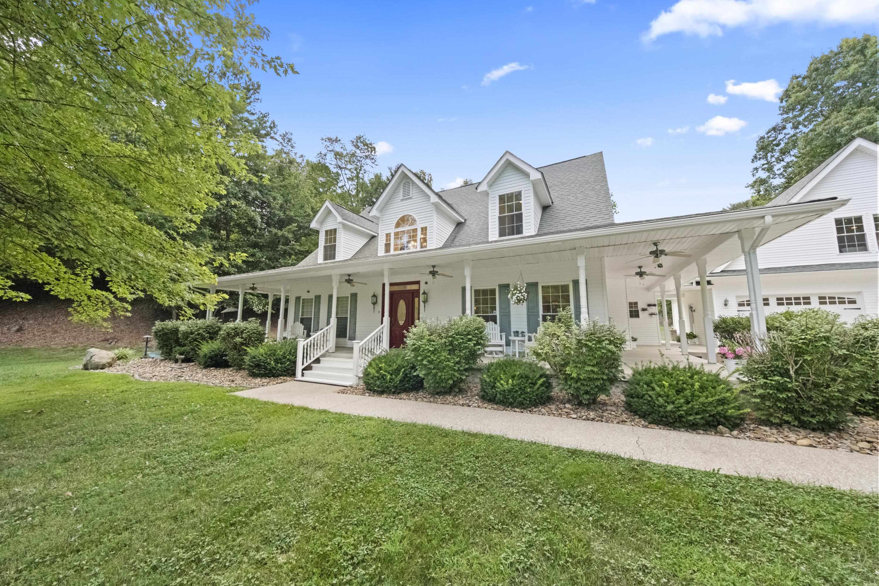 https://zimg.paragon.ice.com/ParagonImages/Property/PH/AABRKY/61365/2/0/0/4eabf61725c397d08117e579126e0f76/0/a35c66fb1a09add75d470bf880916e11/61365-4ba18e53-9c0e-4d3f-8e07-84dba65d2fd4.JPG