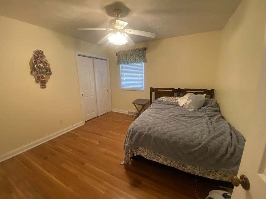 https://zimg.paragon.ice.com/ParagonImages/Property/PH/AABRKY/61370/12/0/0/8464c259279a09e4c00eb84779bec184/0/e270350497651c26e890f3d1bf19a477/61370-57f7f5c3-1393-4960-91b7-9903bd8eda7c.JPG
