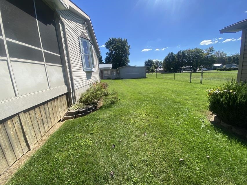 https://zimg.paragon.ice.com/ParagonImages/Property/PH/AABRKY/61370/2/0/0/389cb2956a91d2bc1ee138ac0936d8a0/0/e270350497651c26e890f3d1bf19a477/61370-f99a8261-3cf3-4850-a1f5-ea69bbb1547a.JPG