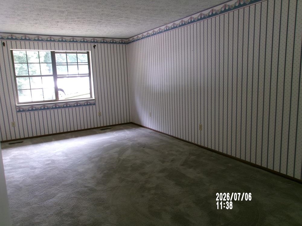 https://zimg.paragon.ice.com/ParagonImages/Property/PH/AABRKY/61384/5/0/0/ae809f3e898997d46876f447686a8093/0/20ba16c41b792bf91400cbd7be328056/61384-fceedaa6-a1fb-4da7-bec6-a1fa10578cd7.JPG
