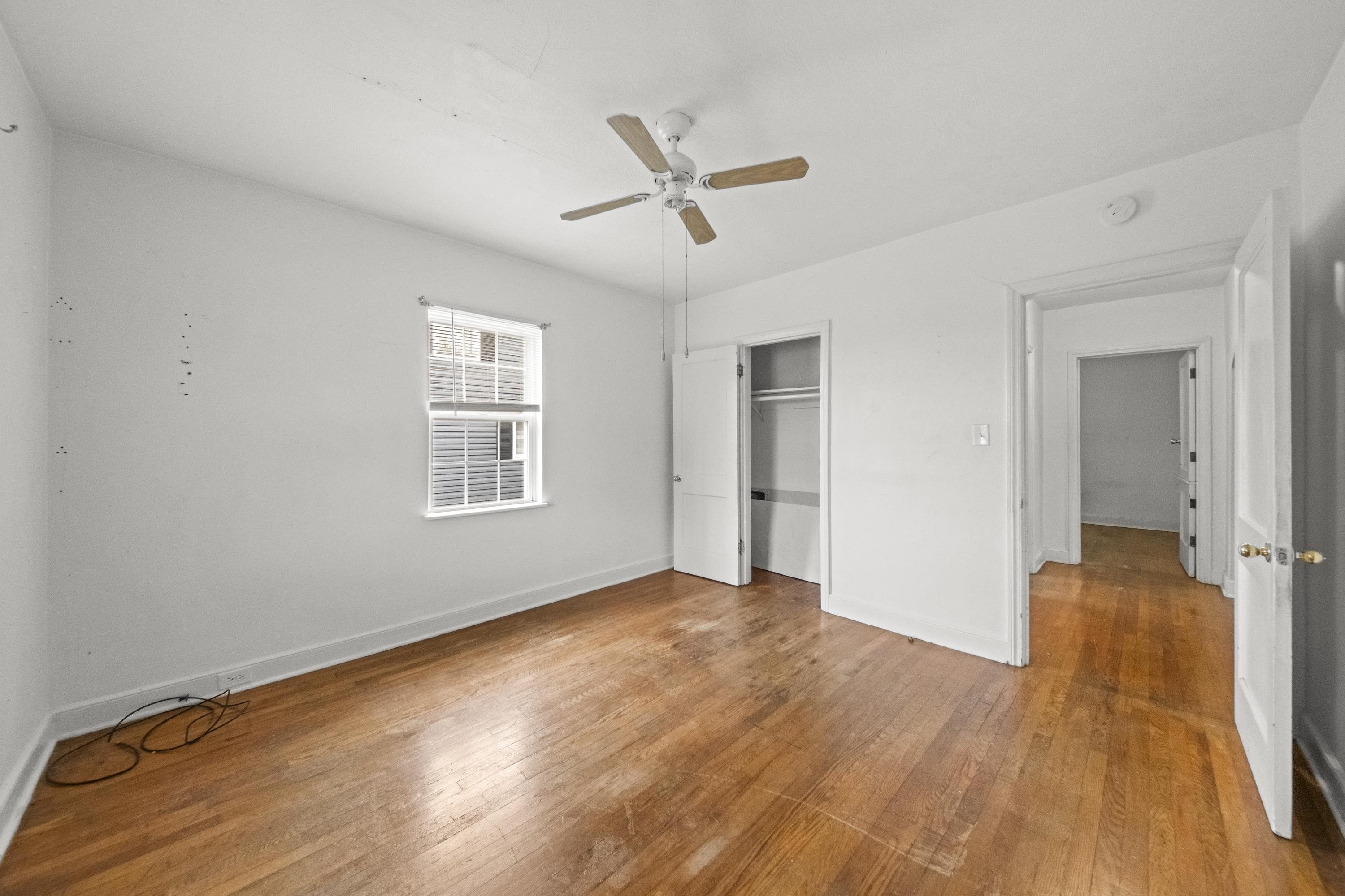 https://zimg.paragon.ice.com/ParagonImages/Property/PH/AABRKY/61417/6/0/0/45b4fbda504f09fcfaef7dd2edc50c9f/0/846d2aba4a1c83572ae236080e6079d3/61417-628ff34d-7a26-402a-a4a2-ede298564555.JPG