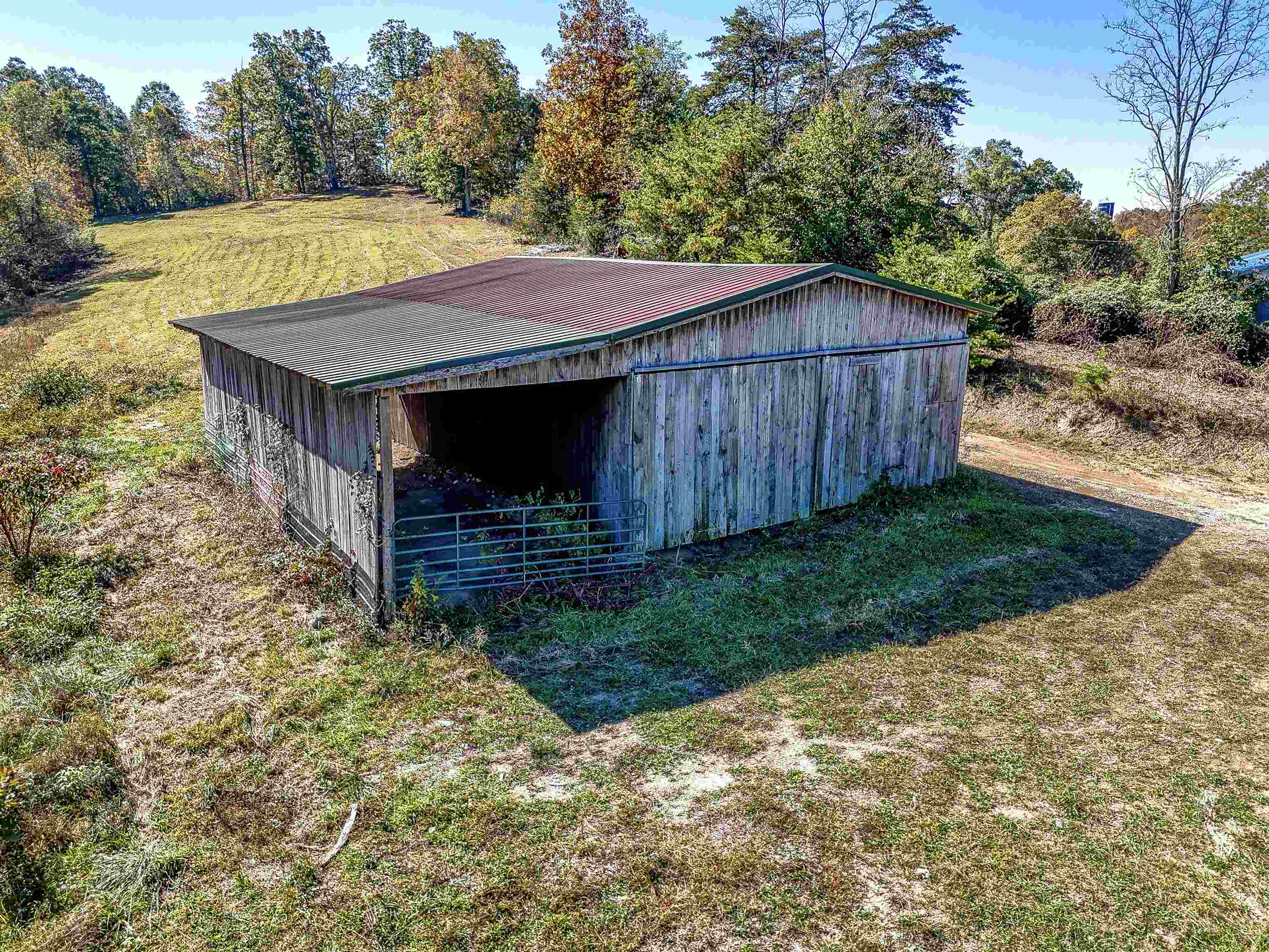 https://zimg.paragon.ice.com/ParagonImages/Property/PH/AABRKY/61422/5/0/0/8bd8f239a0dd22b748b6acd1676b2a9a/0/bad06350415ba00dd9b8d3fe84a9fa1a/61422-43279a59-9668-4bf5-b185-4b7cc097fe10.JPG