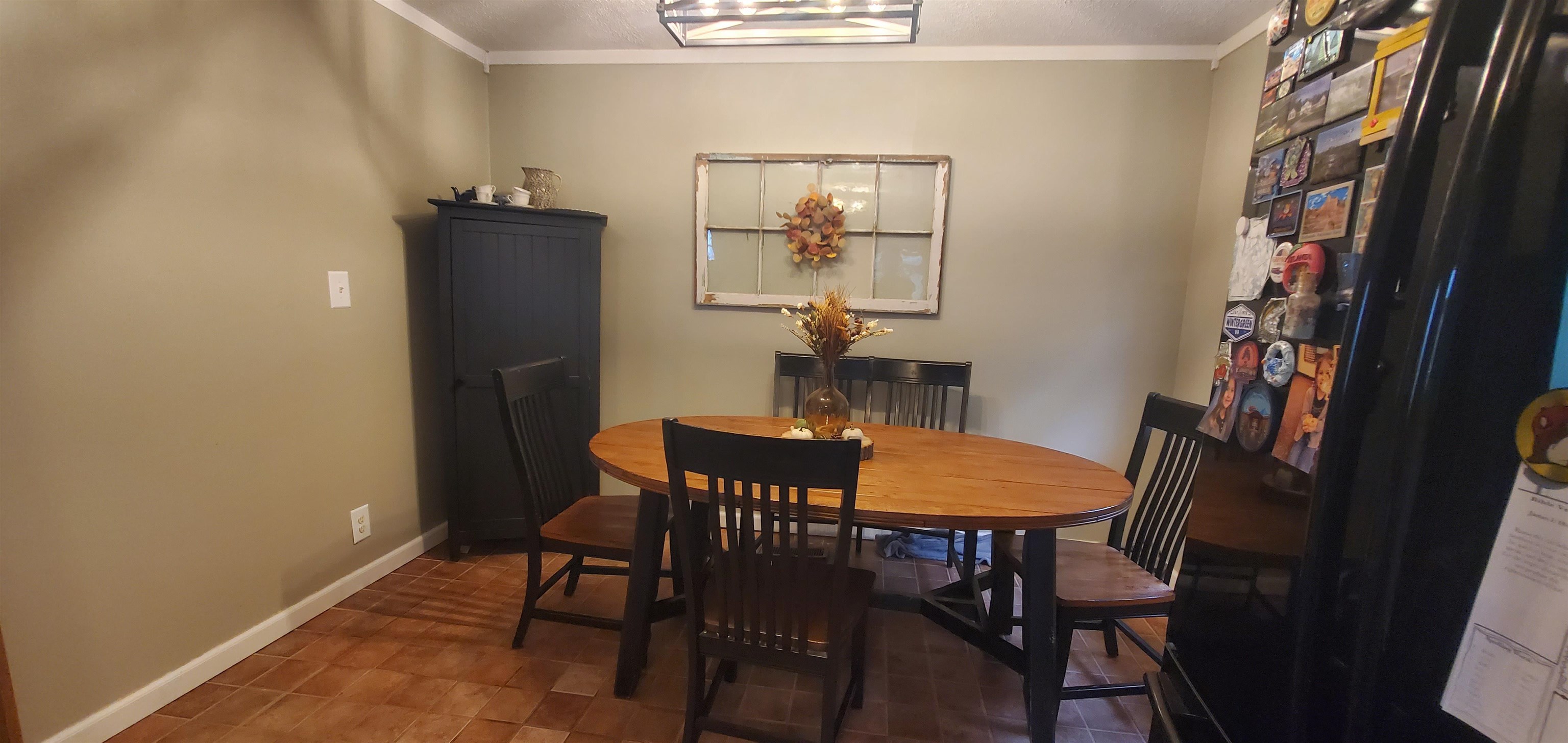 https://zimg.paragon.ice.com/ParagonImages/Property/PH/AABRKY/61428/5/0/0/fb7ab1f3736b8b0e7f8ac3ba75cad41c/0/c3b1c2c76467871d444ef942dfa8a866/61428-3b860ba6-70fc-4afd-bc73-b818427747ba.JPG