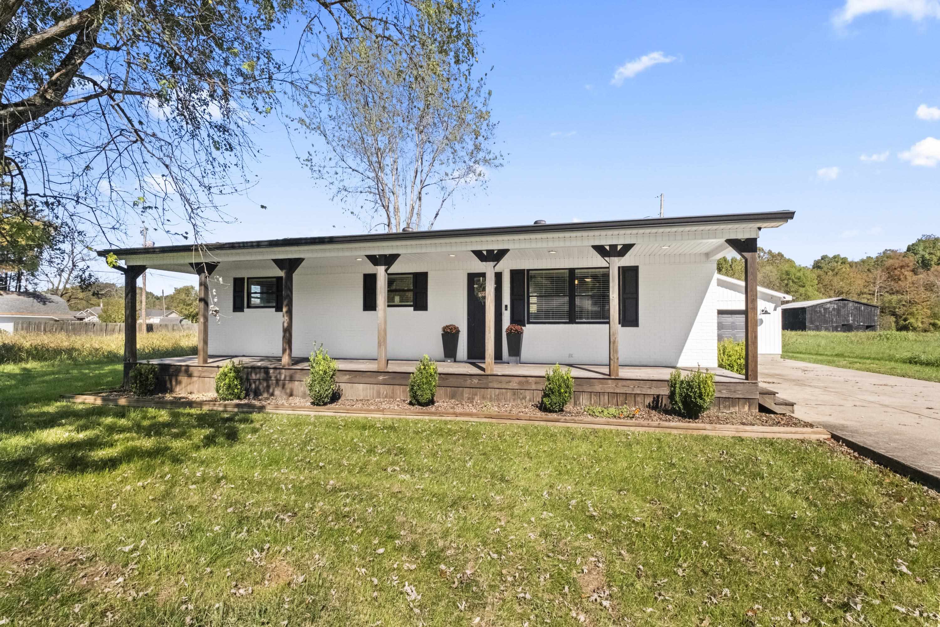 https://zimg.paragon.ice.com/ParagonImages/Property/PH/AABRKY/61459/1/0/0/e0b5328d8da2e01bb8ab720cd3fd8934/0/a90b1eb01c9e7eb3aca4f4fc9d98b36d/61459-6c53b9e1-50bd-43e4-81b7-89b664b23a15.JPG
