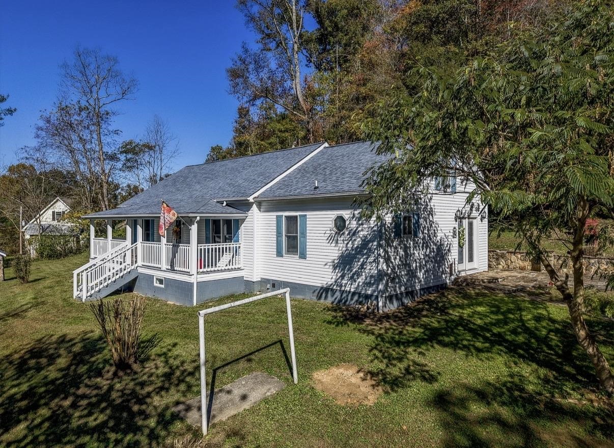 https://zimg.paragon.ice.com/ParagonImages/Property/PH/AABRKY/61465/3/0/0/9f192e6c242f6fa7dbf821951aa140d9/0/e3dfea187c1de58bff0c0bfaf7d82796/61465-b653cc25-8901-4c44-ab67-9ef0ce52e757.JPG