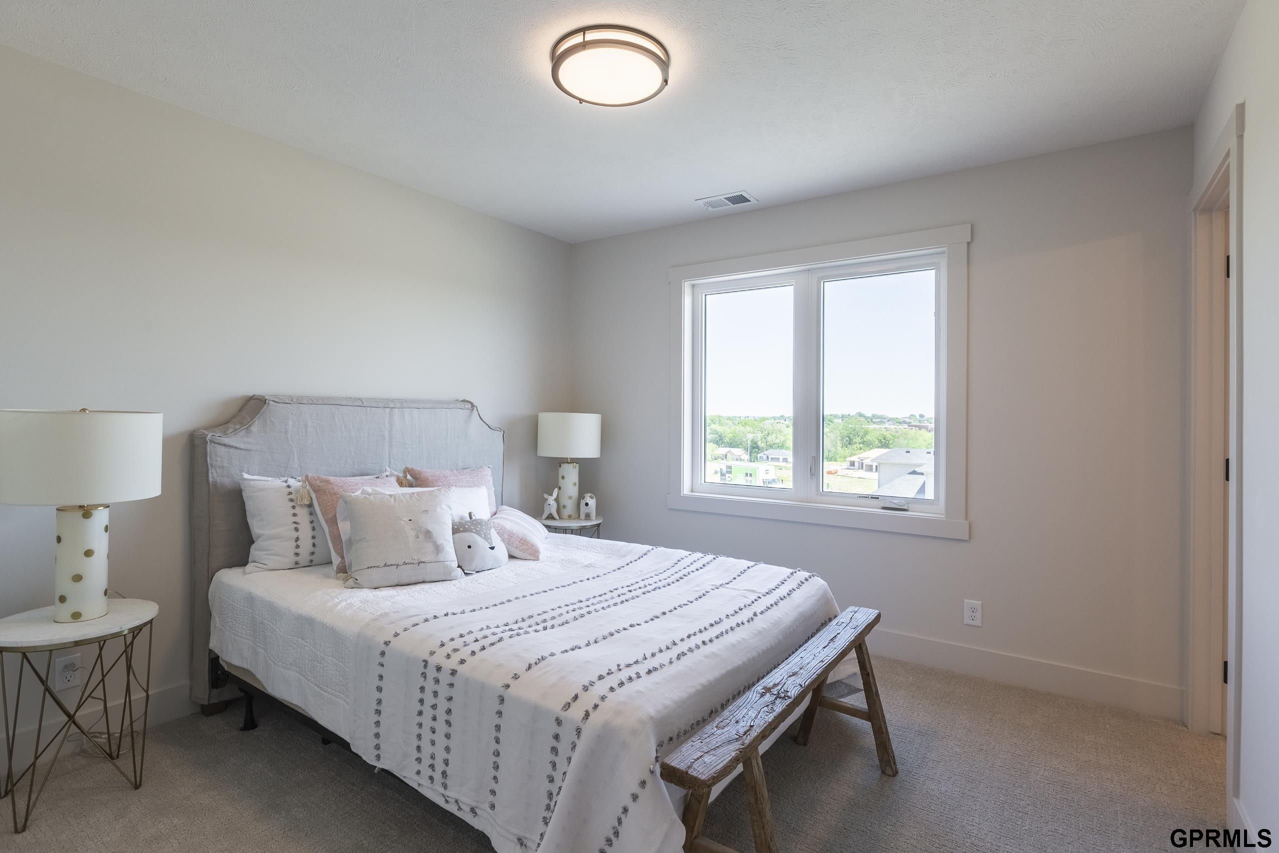 4515 203 Avenue, Elkhorn, NE, 68135