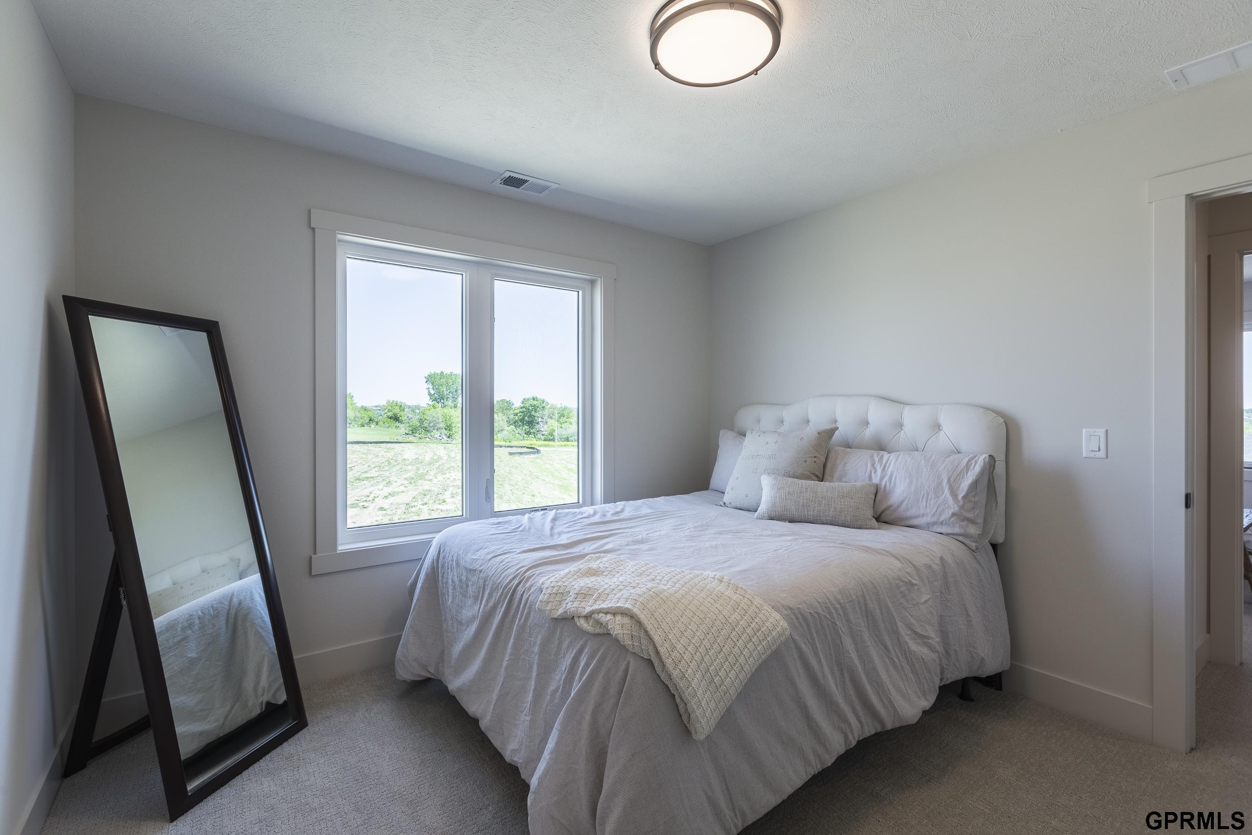 4515 203 Avenue, Elkhorn, NE, 68135