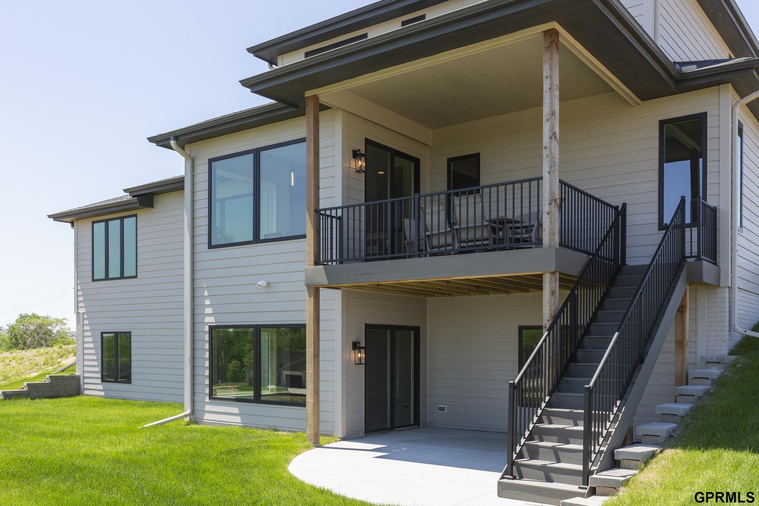 4515 203 Avenue, Elkhorn, NE, 68135