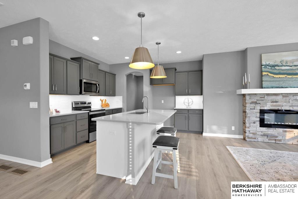 10518 113th Street, Papillion, NE, 68046