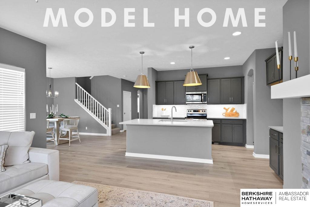 10518 113th Street, Papillion, NE, 68046