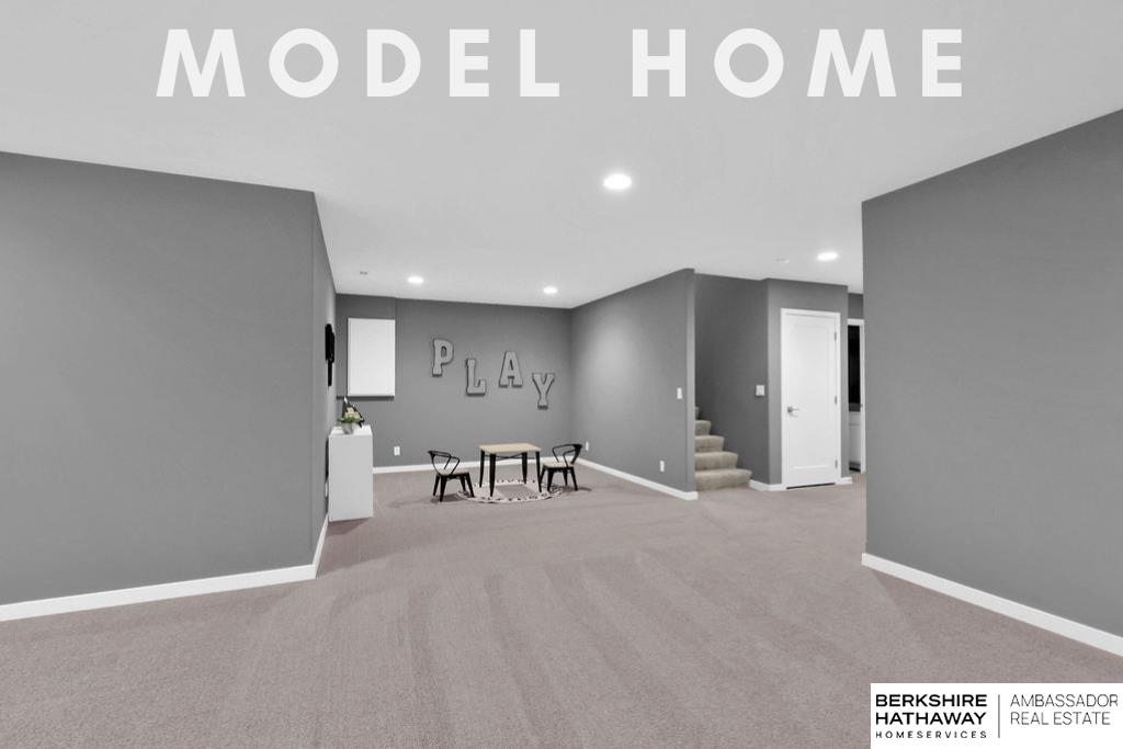 10518 113th Street, Papillion, NE, 68046