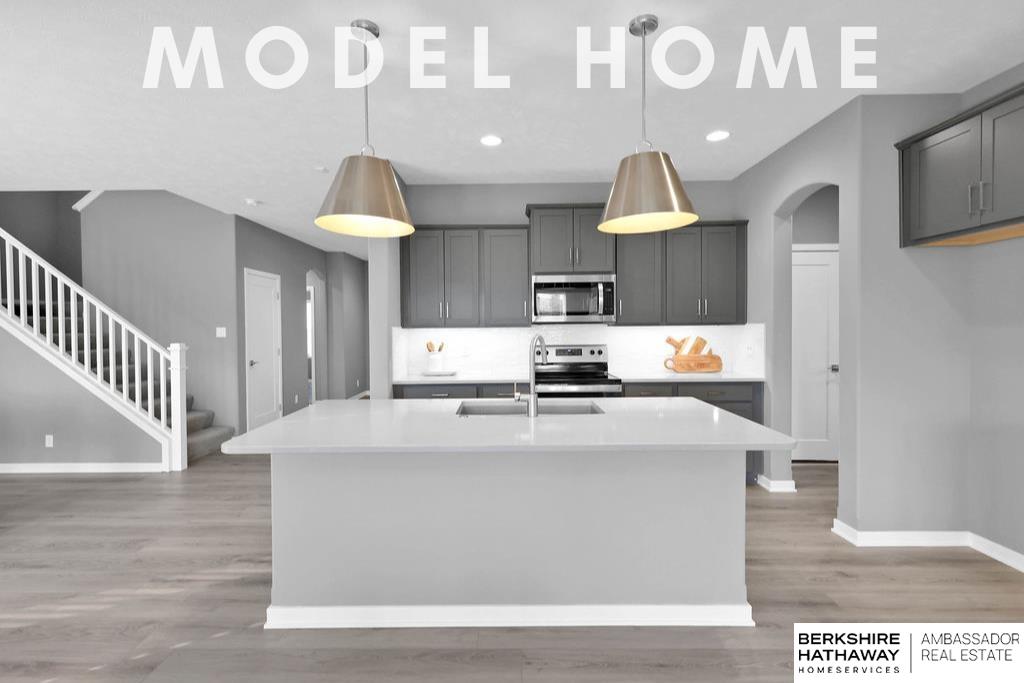 10518 113th Street, Papillion, NE, 68046
