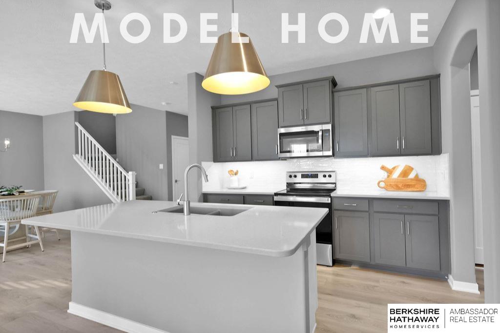 10518 113th Street, Papillion, NE, 68046