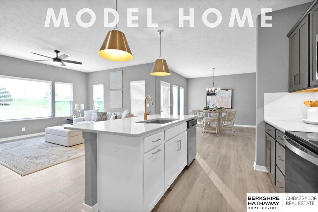 10518 113th Street, Papillion, NE, 68046