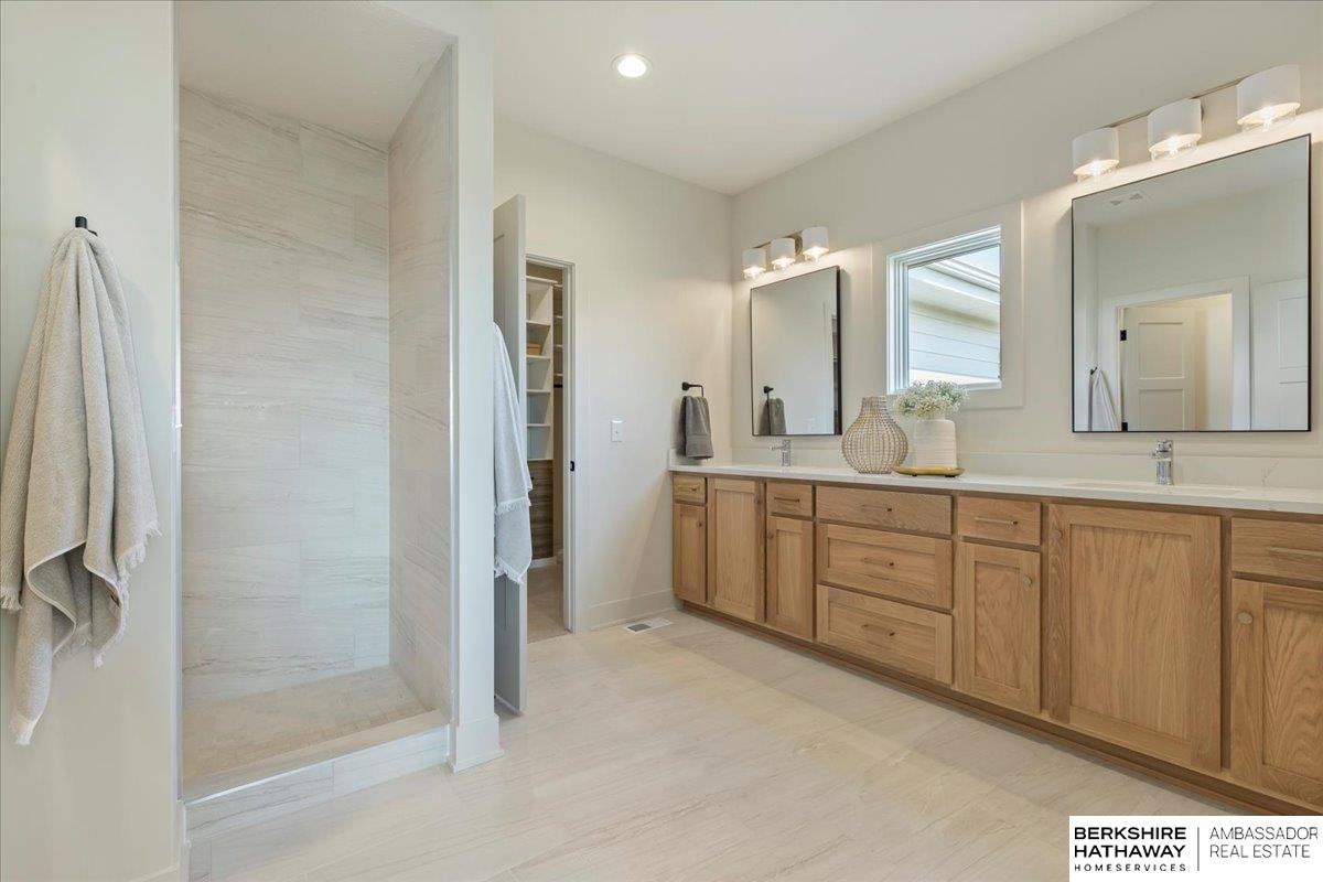 5403 196th Street, Elkhorn, NE, 68022