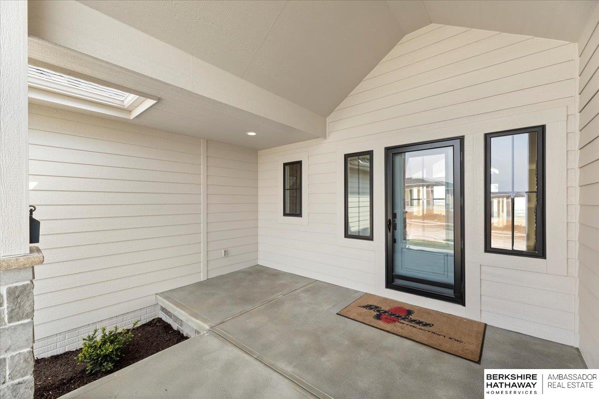 5403 196th Street, Elkhorn, NE, 68022