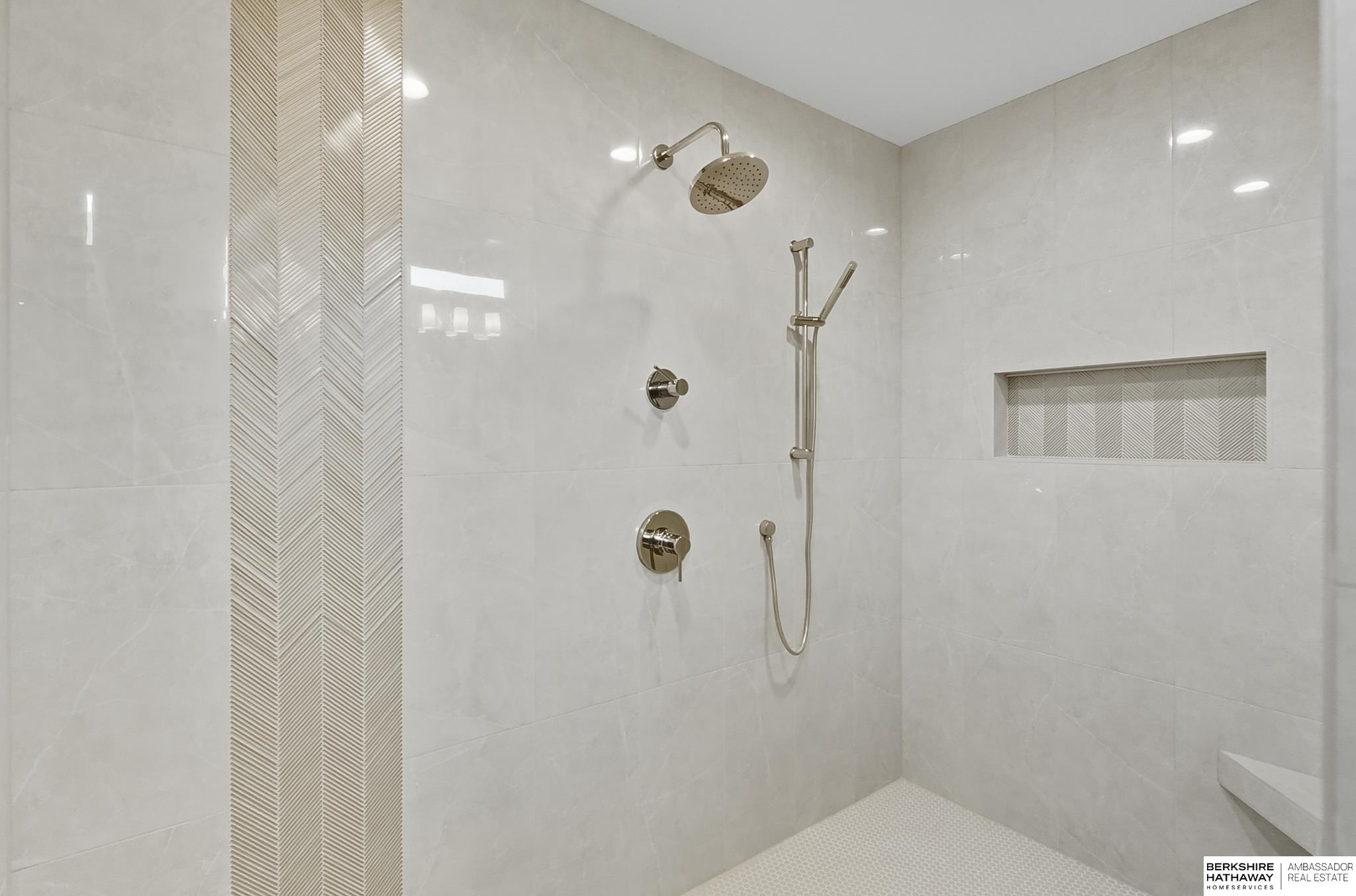 11514 S 114th Avenue, Papillion, NE, 68046