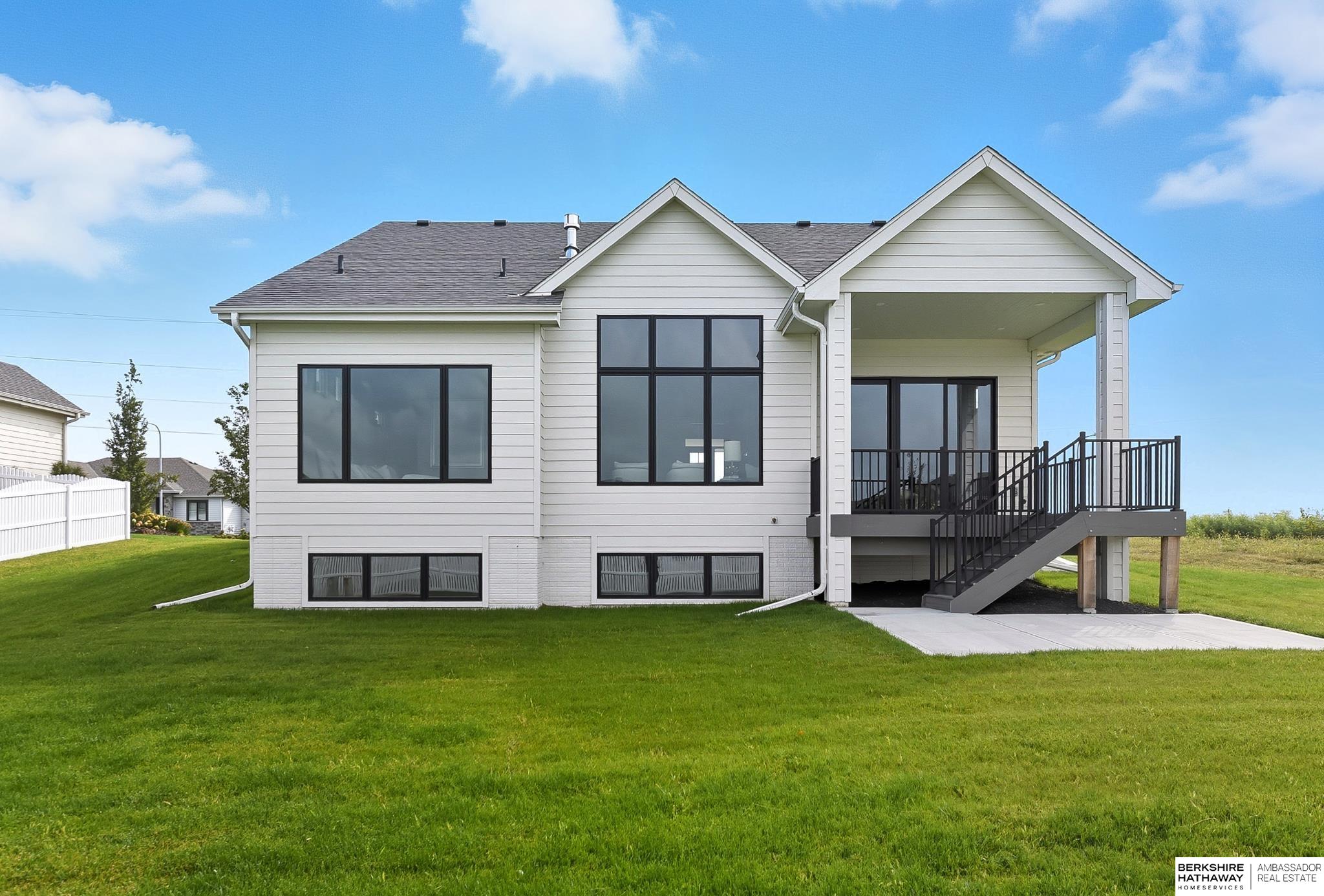 11514 S 114th Avenue, Papillion, NE, 68046