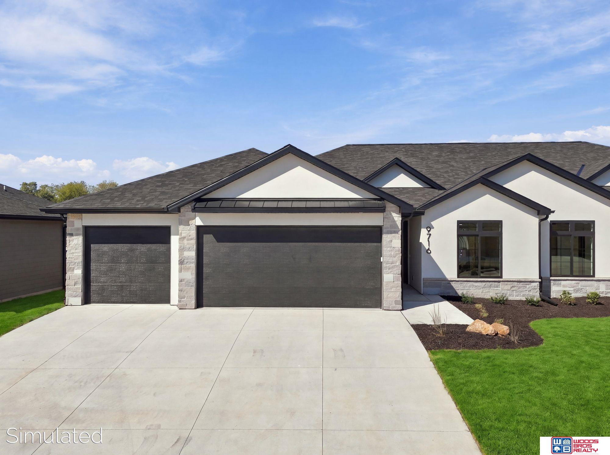 Photo of 9716 Hillcrest Trail Lincoln NE 68520
