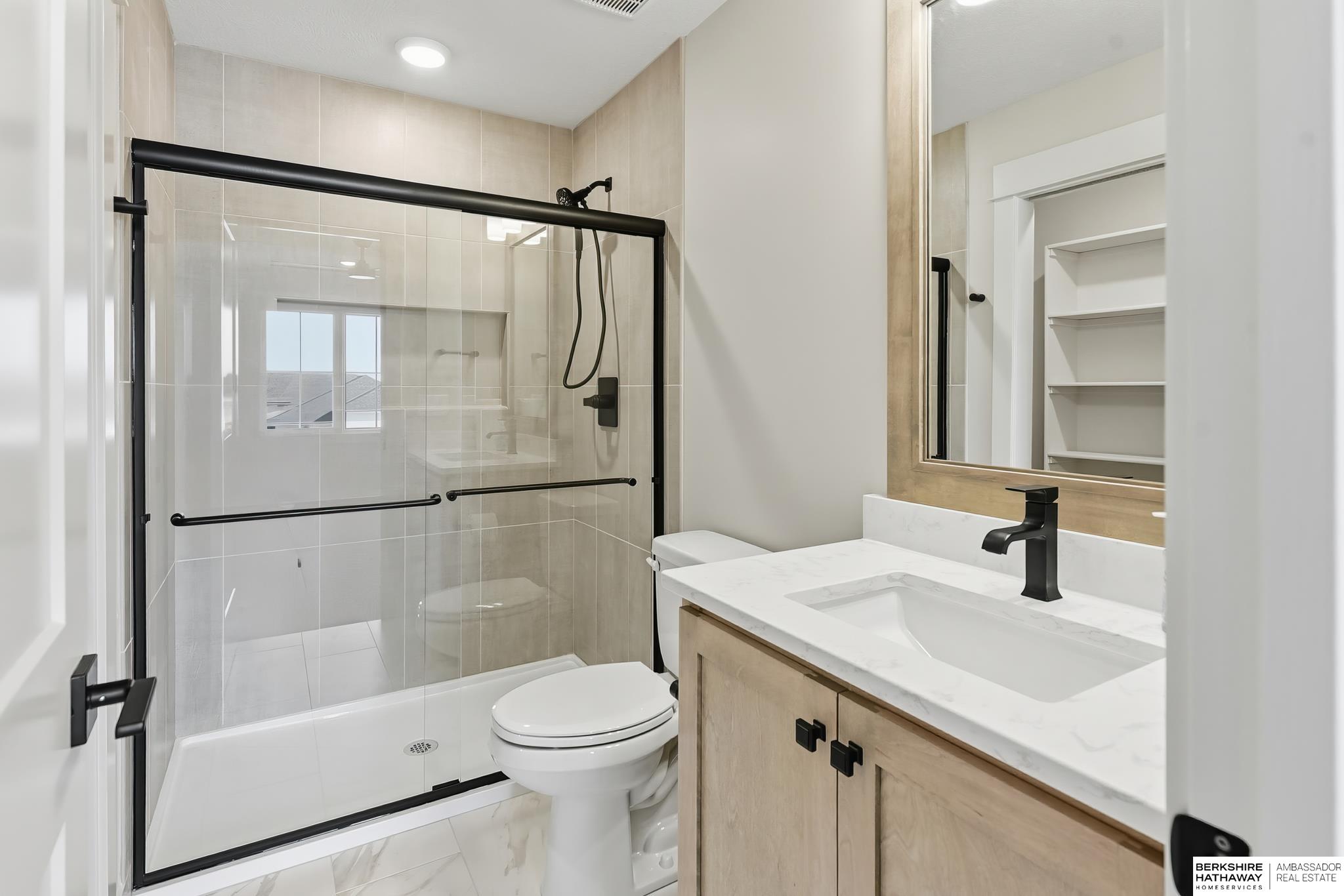 10109 Laramie Street, Papillion, NE, 68046