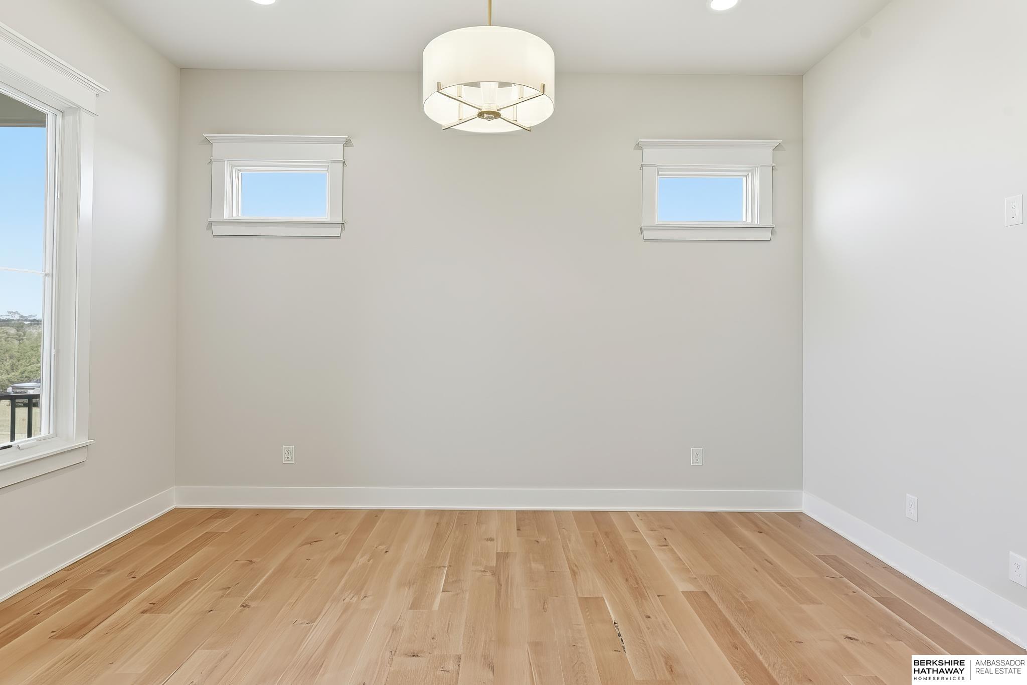 10109 Laramie Street, Papillion, NE, 68046