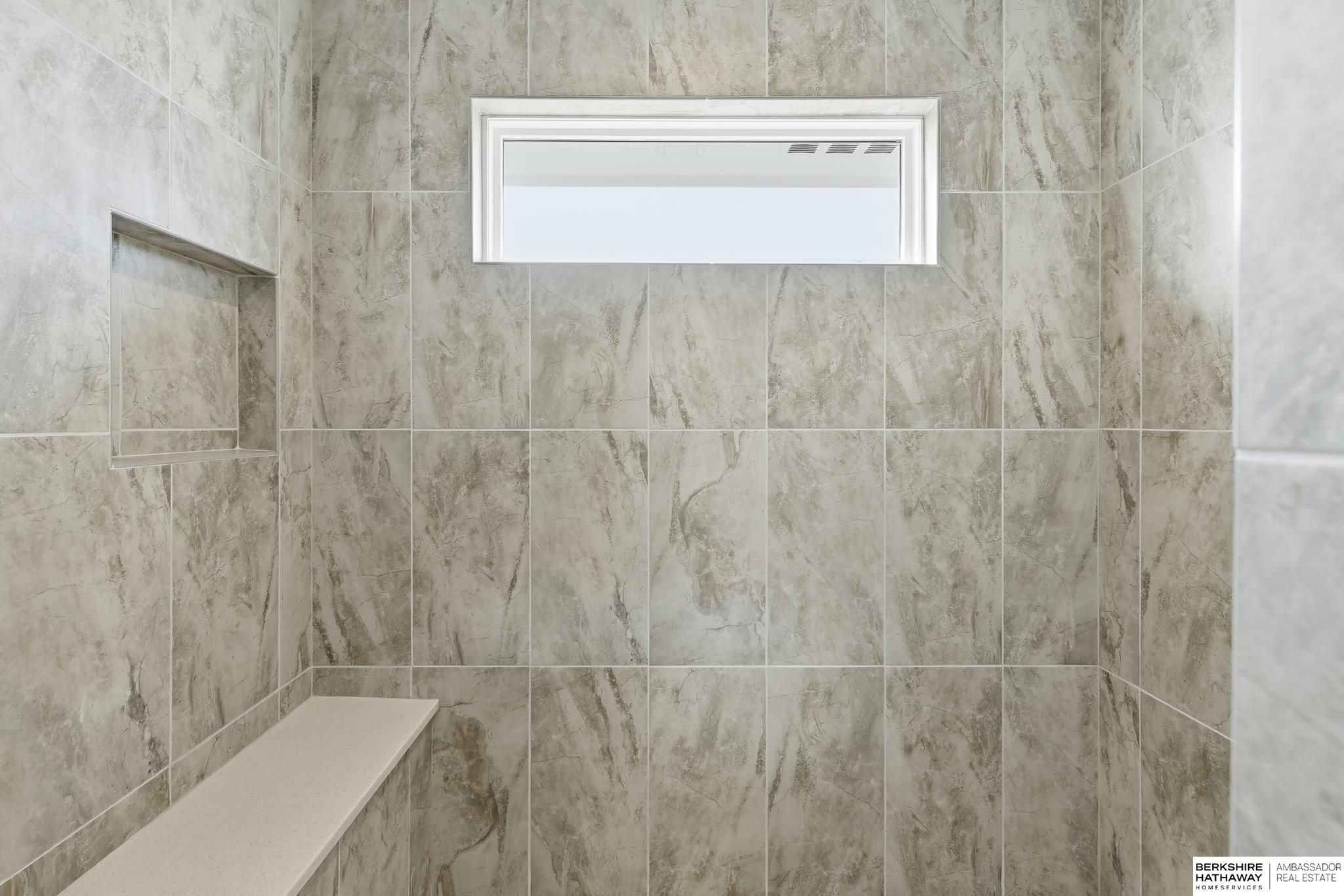 10109 Laramie Street, Papillion, NE, 68046