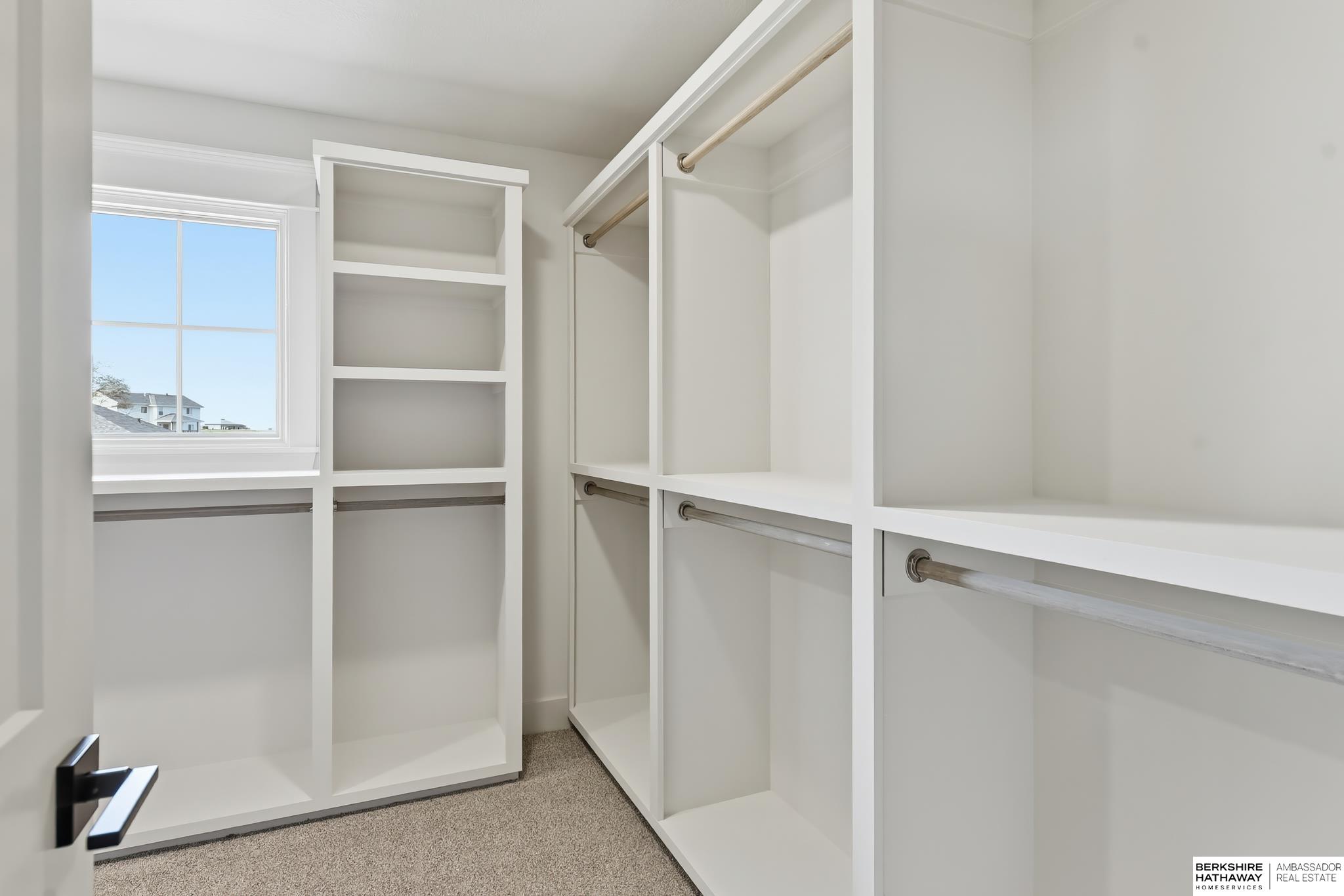 10109 Laramie Street, Papillion, NE, 68046