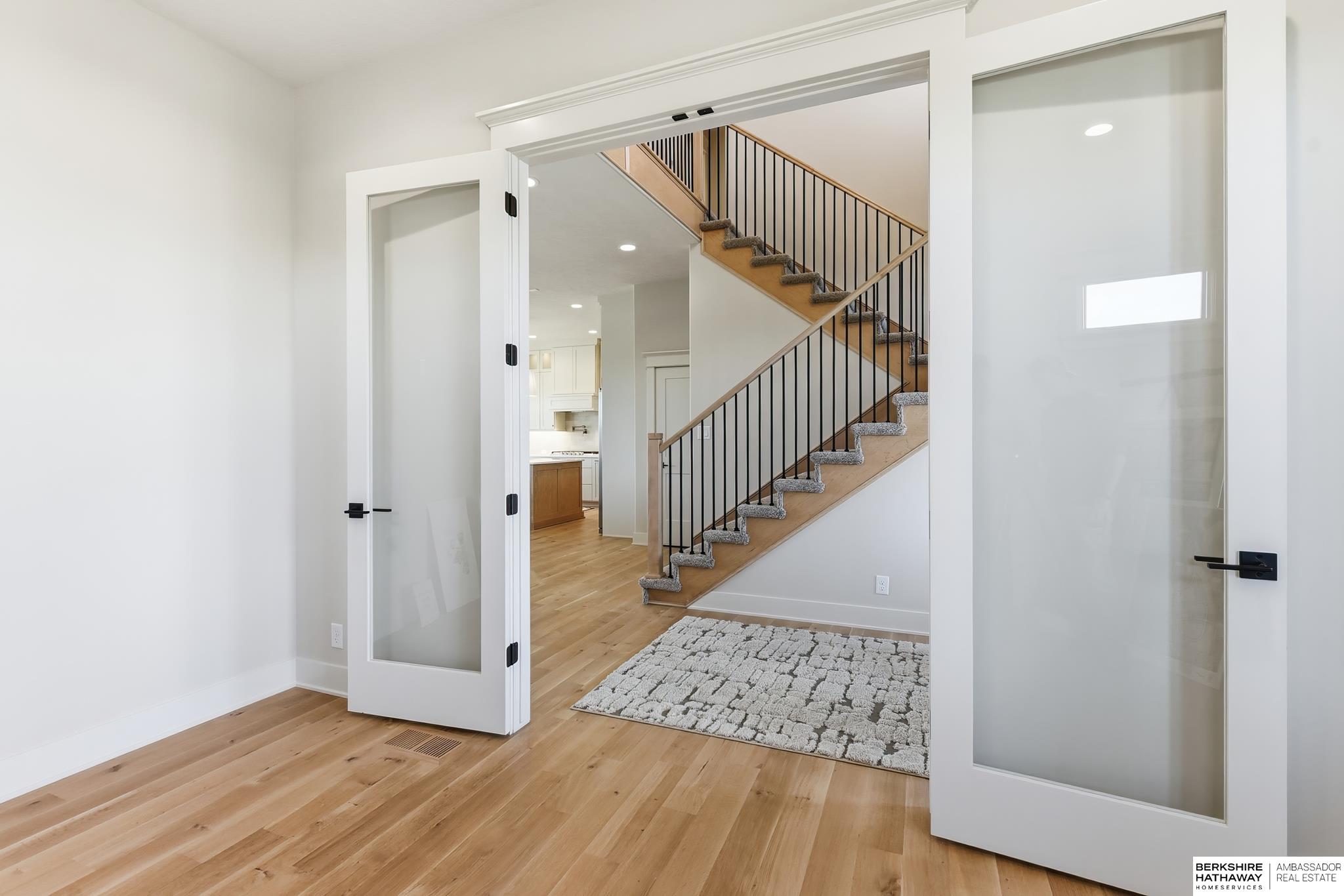 10109 Laramie Street, Papillion, NE, 68046