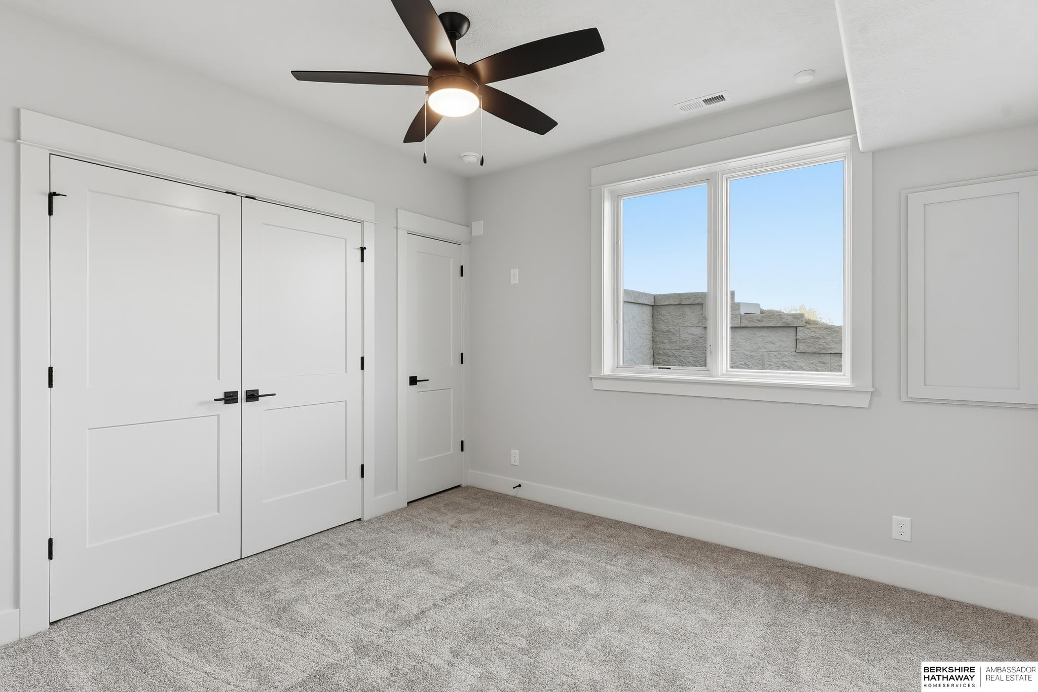 10109 Laramie Street, Papillion, NE, 68046