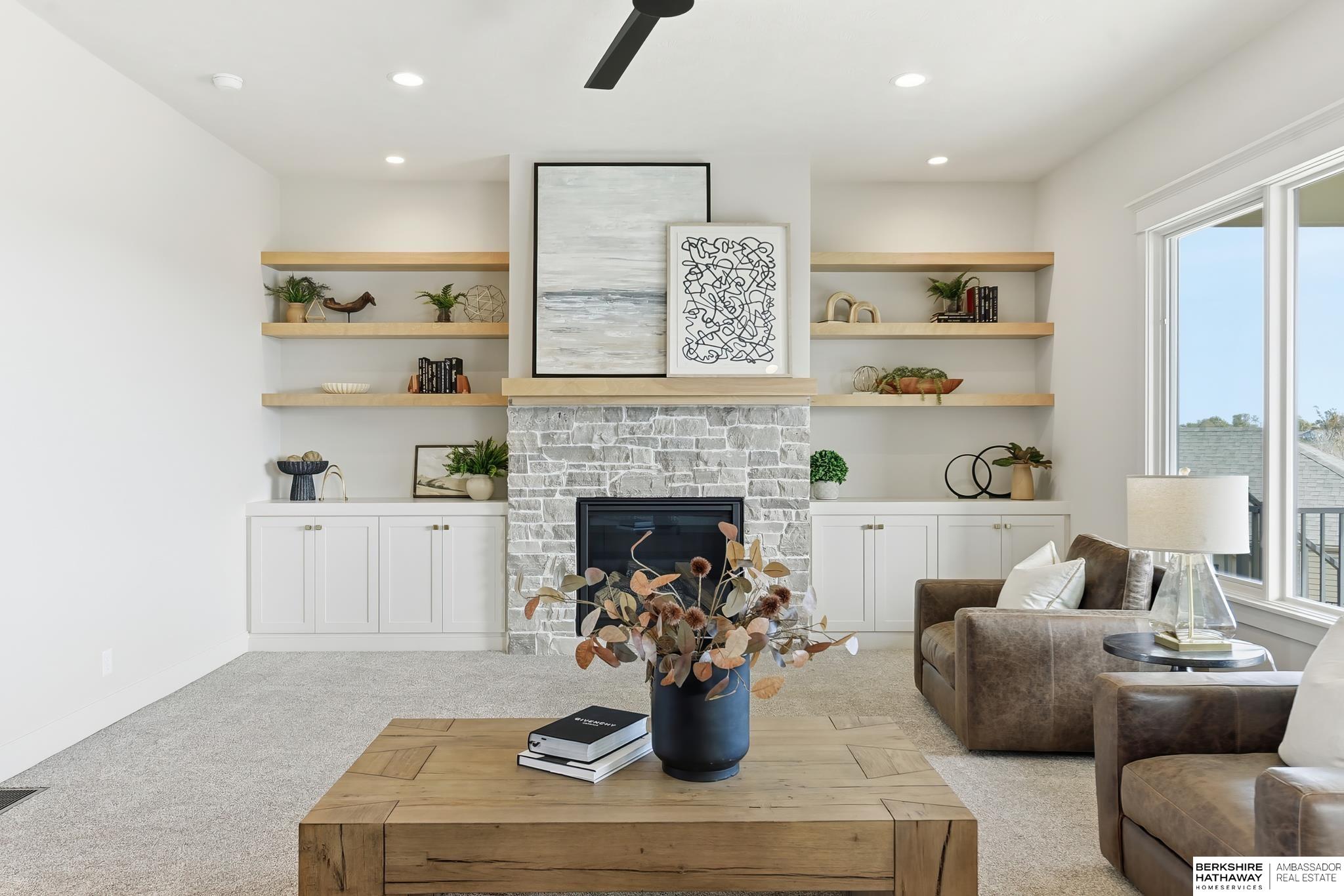 10109 Laramie Street, Papillion, NE, 68046