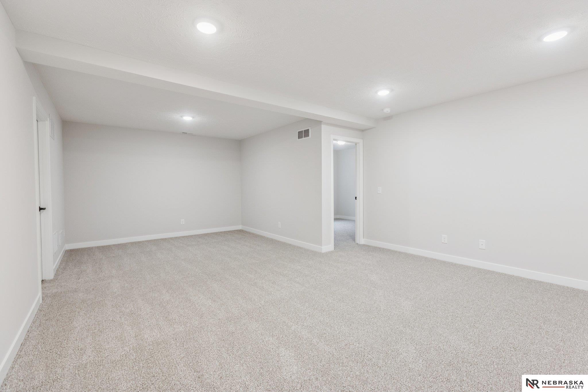 11312 N 161 Avenue, Bennington, NE, 68007