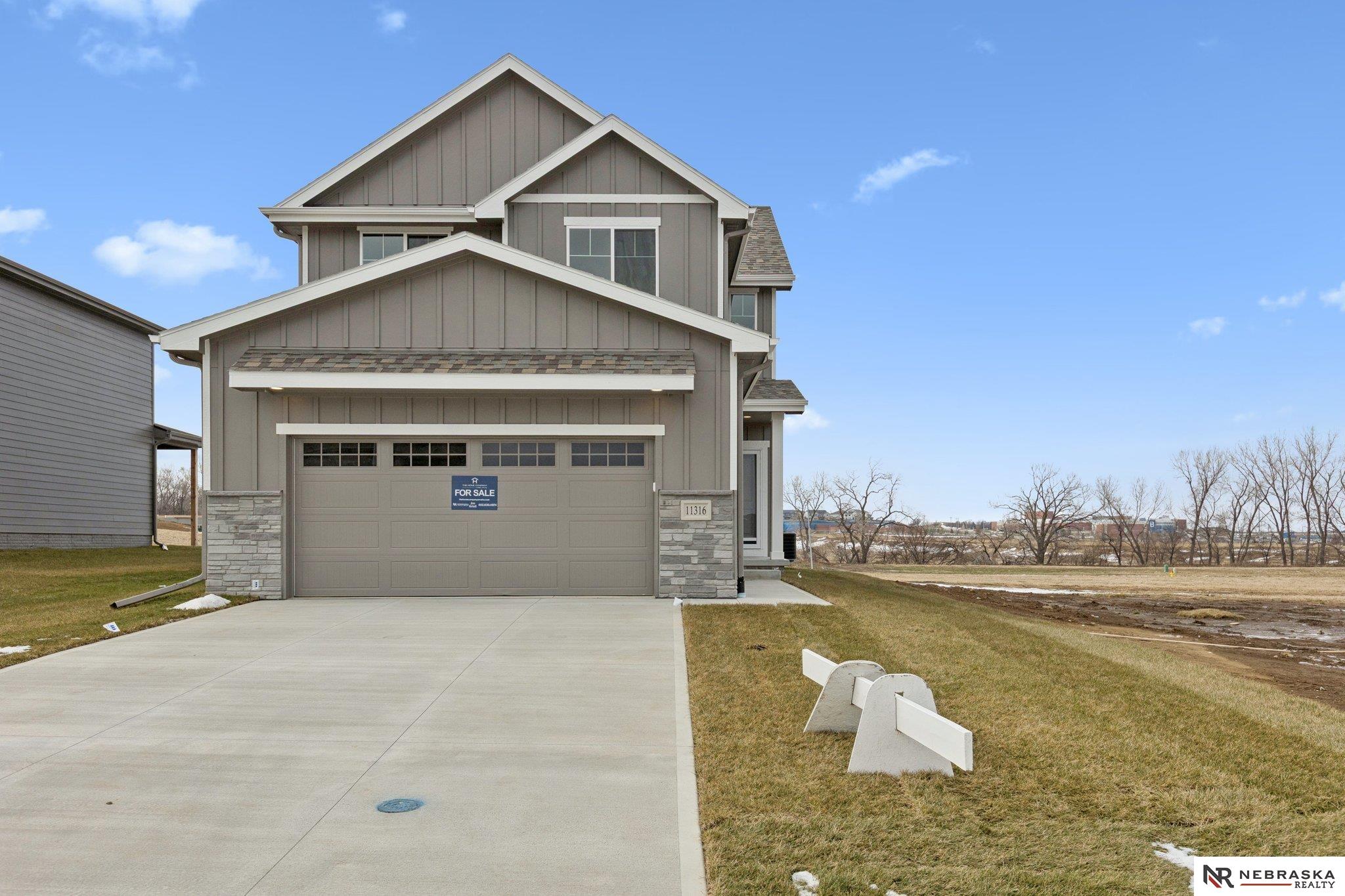 Bennington, NE, 68007