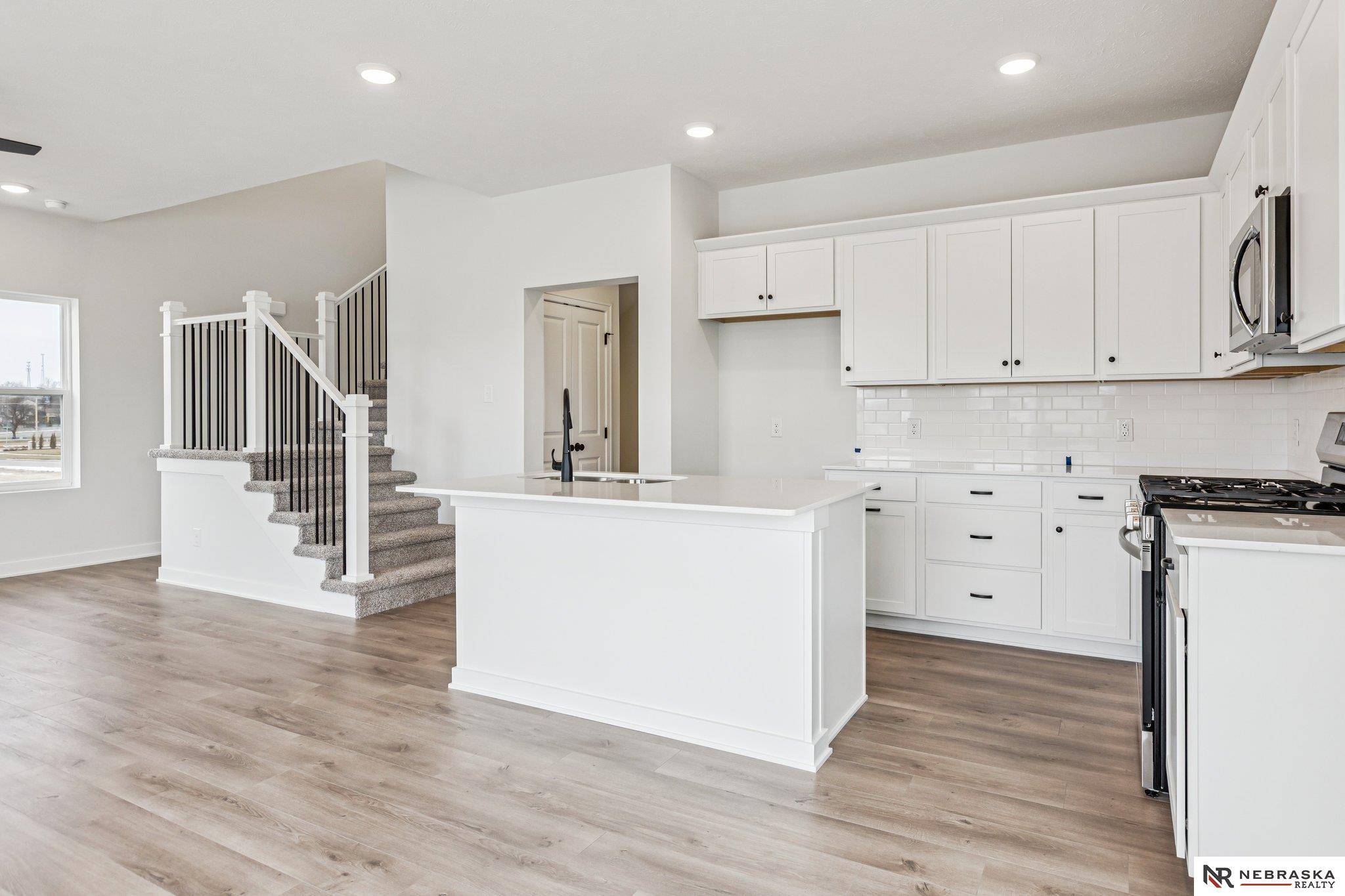 Bennington, NE, 68007