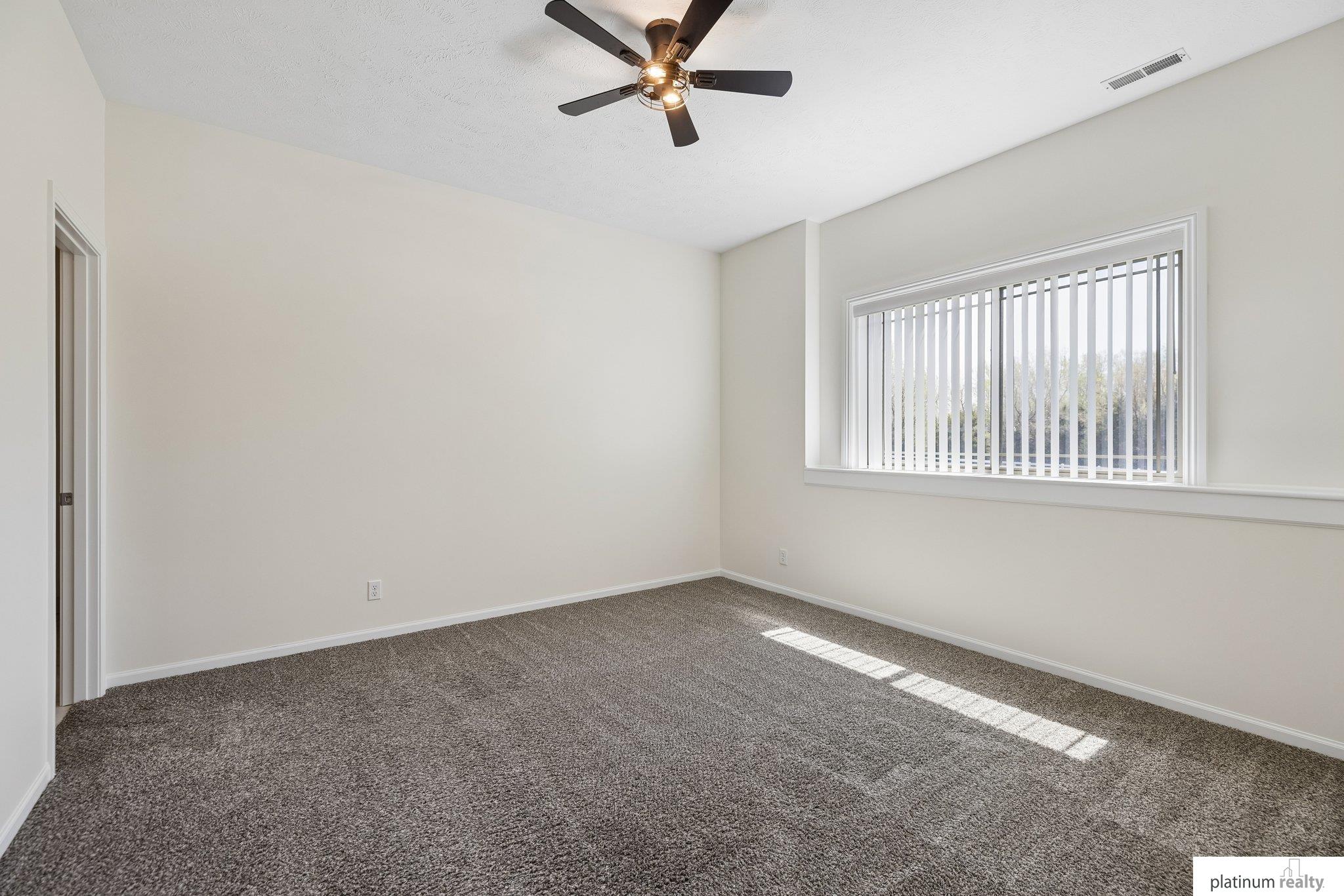 245 148Th Street, Lincoln, NE, 68527