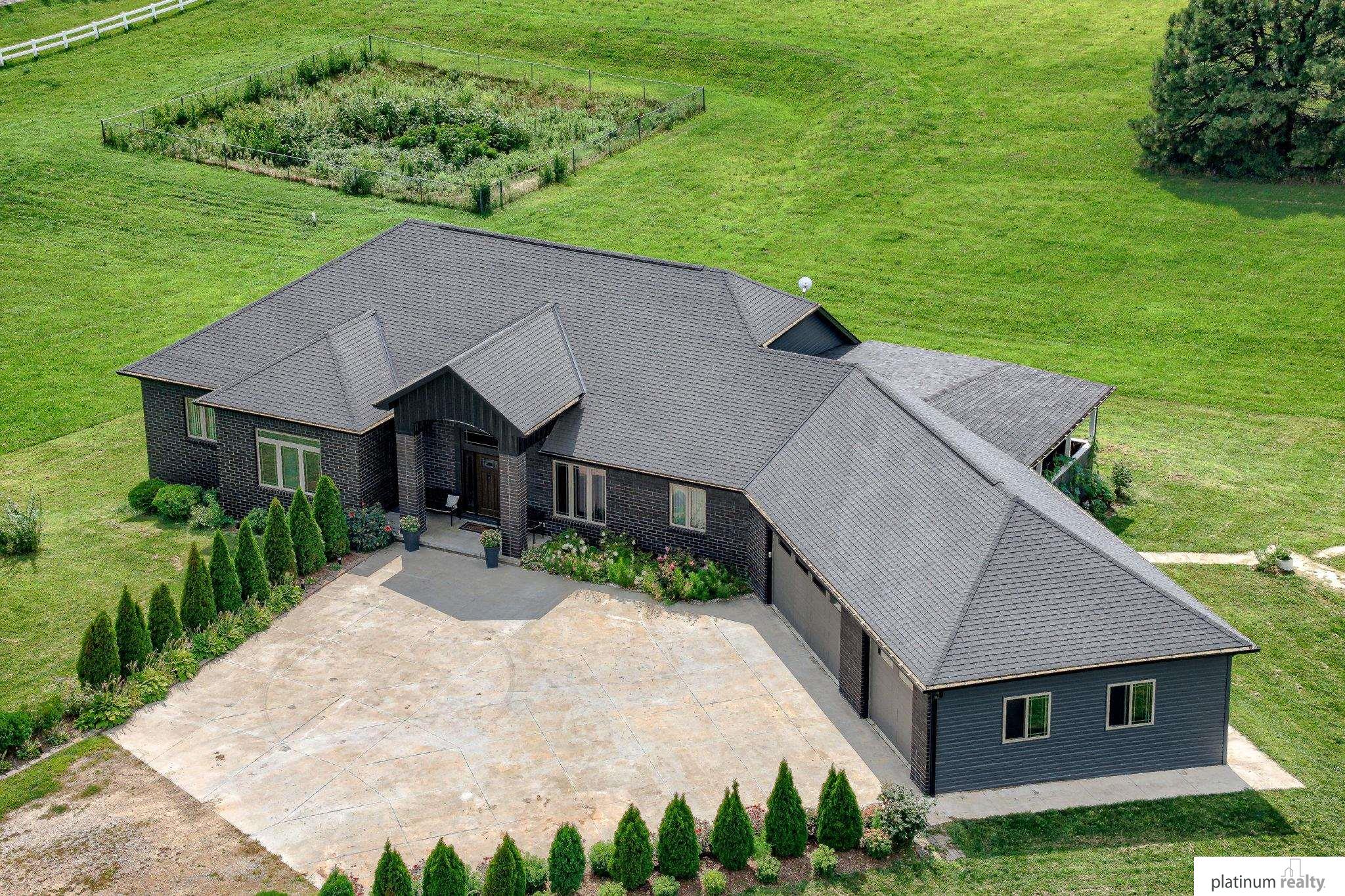 245 148Th Street, Lincoln, NE, 68527