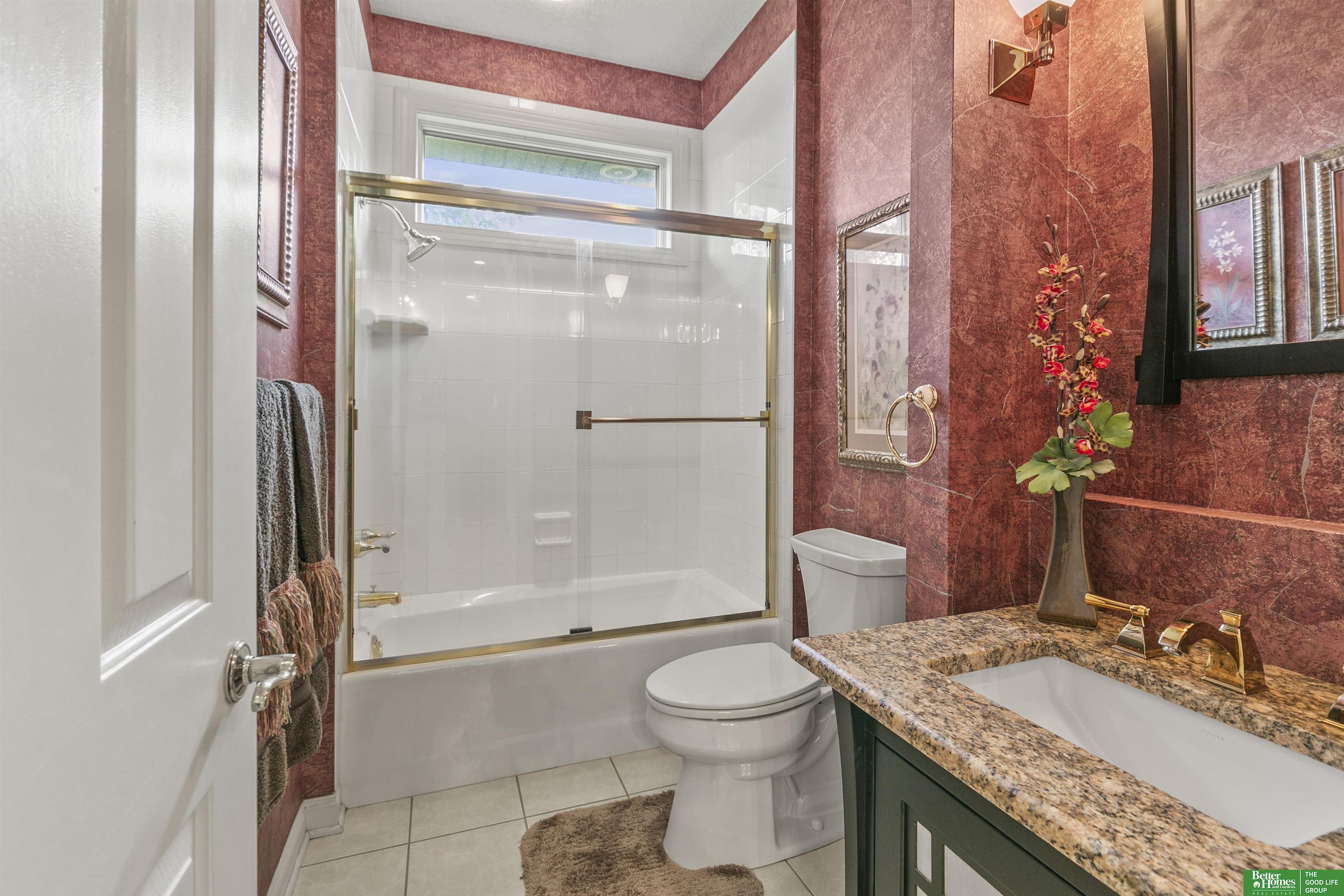 1218 900th Street, Harlan, IA, 51537