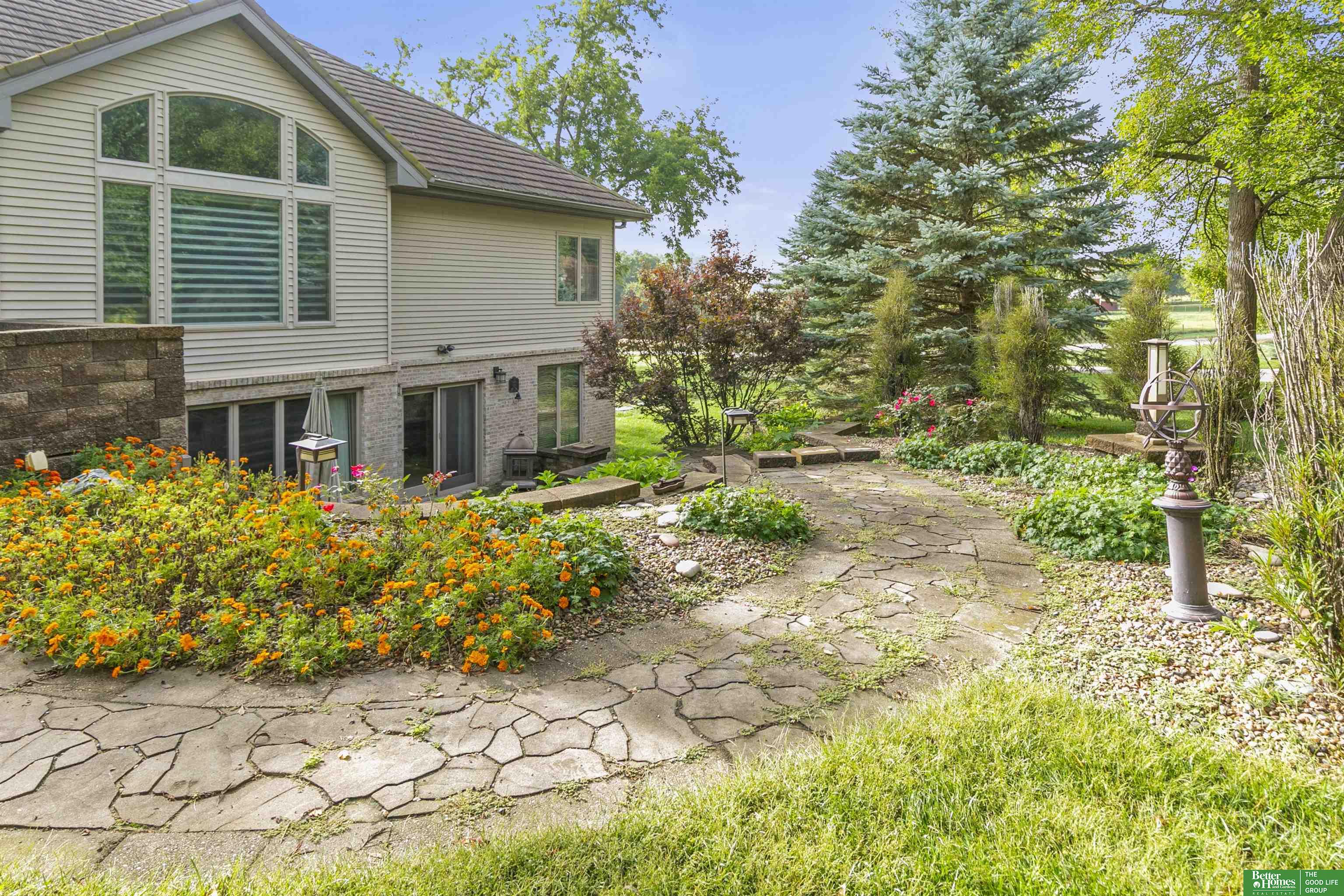 1218 900th Street, Harlan, IA, 51537