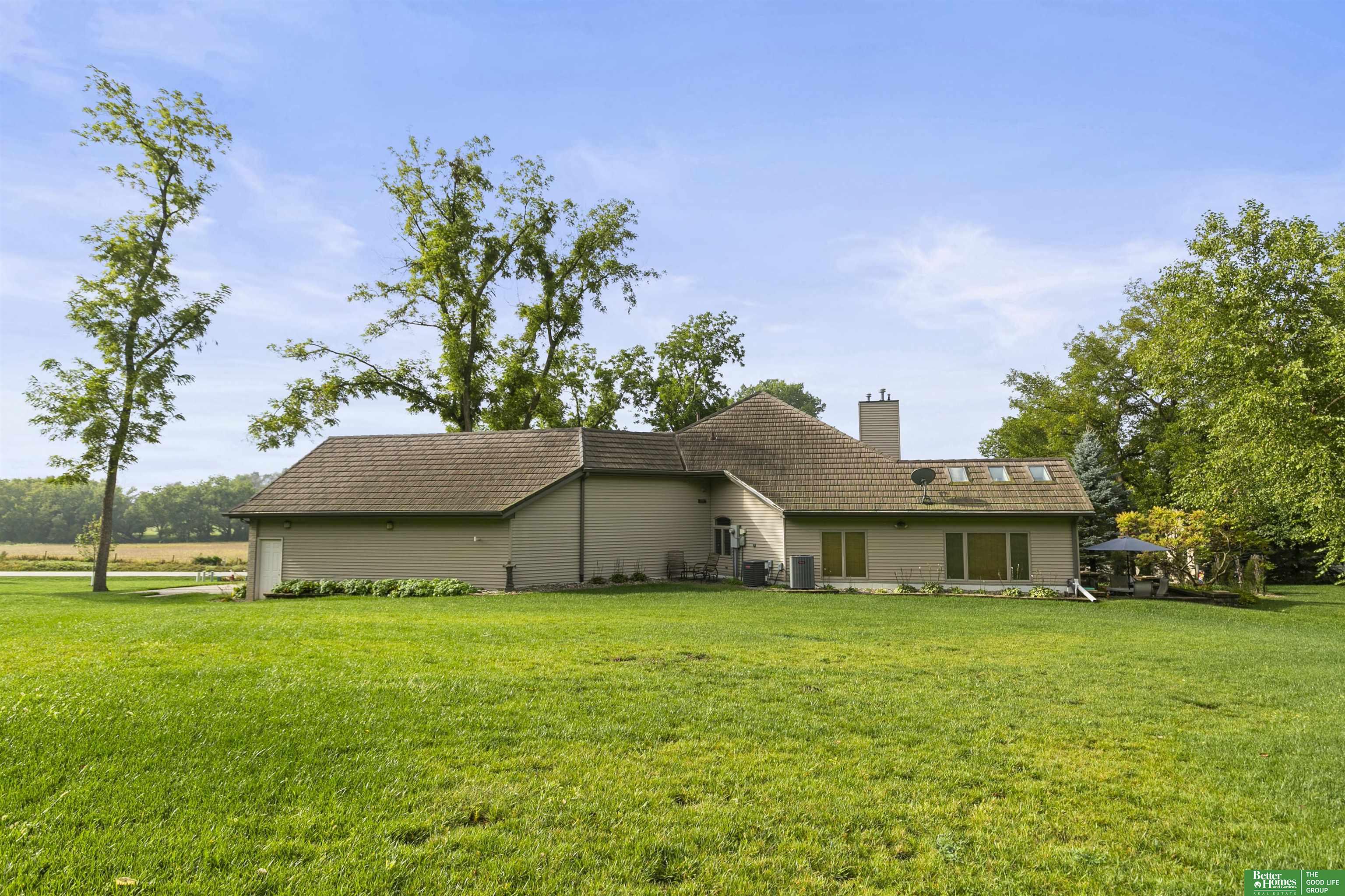 1218 900th Street, Harlan, IA, 51537