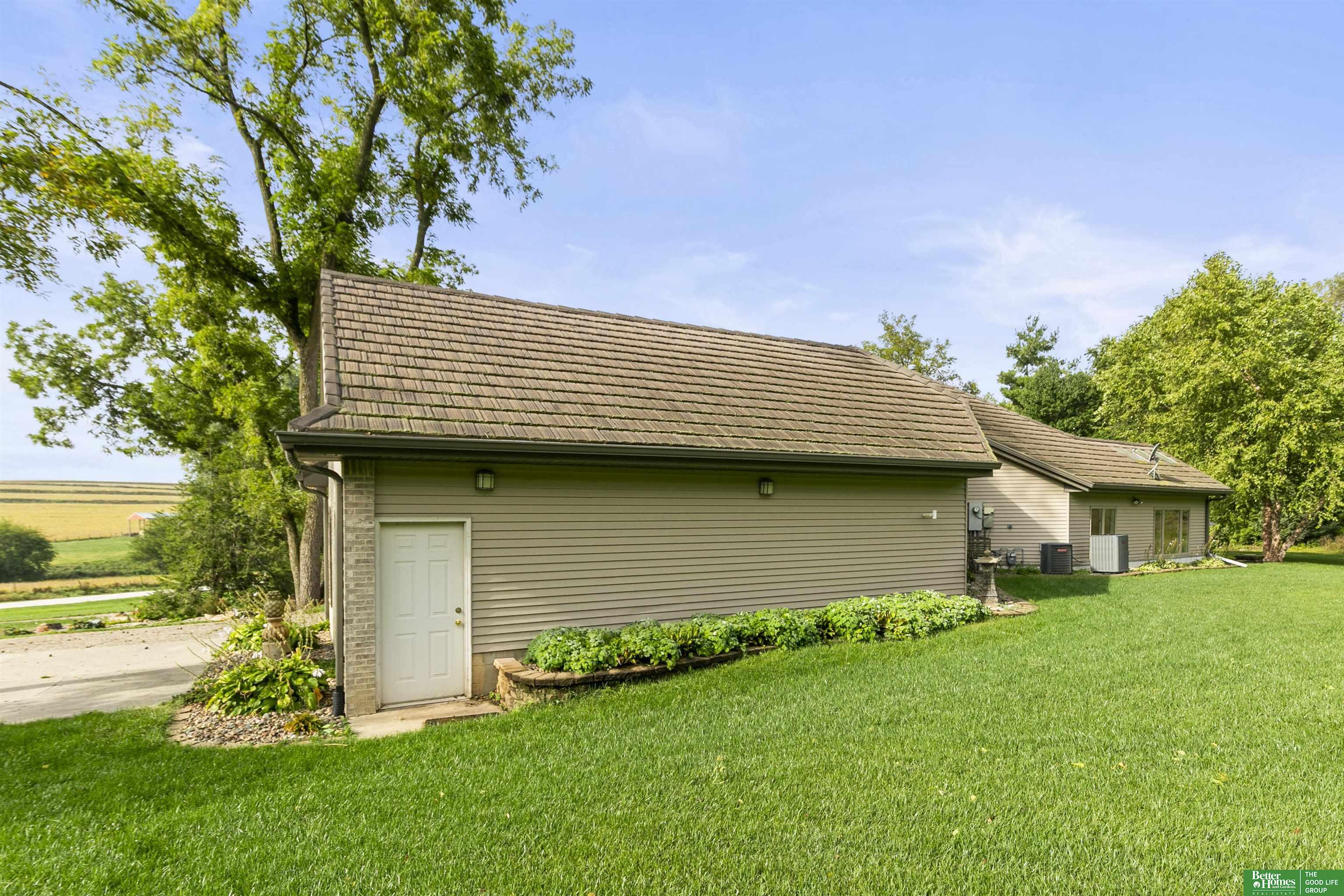 1218 900th Street, Harlan, IA, 51537