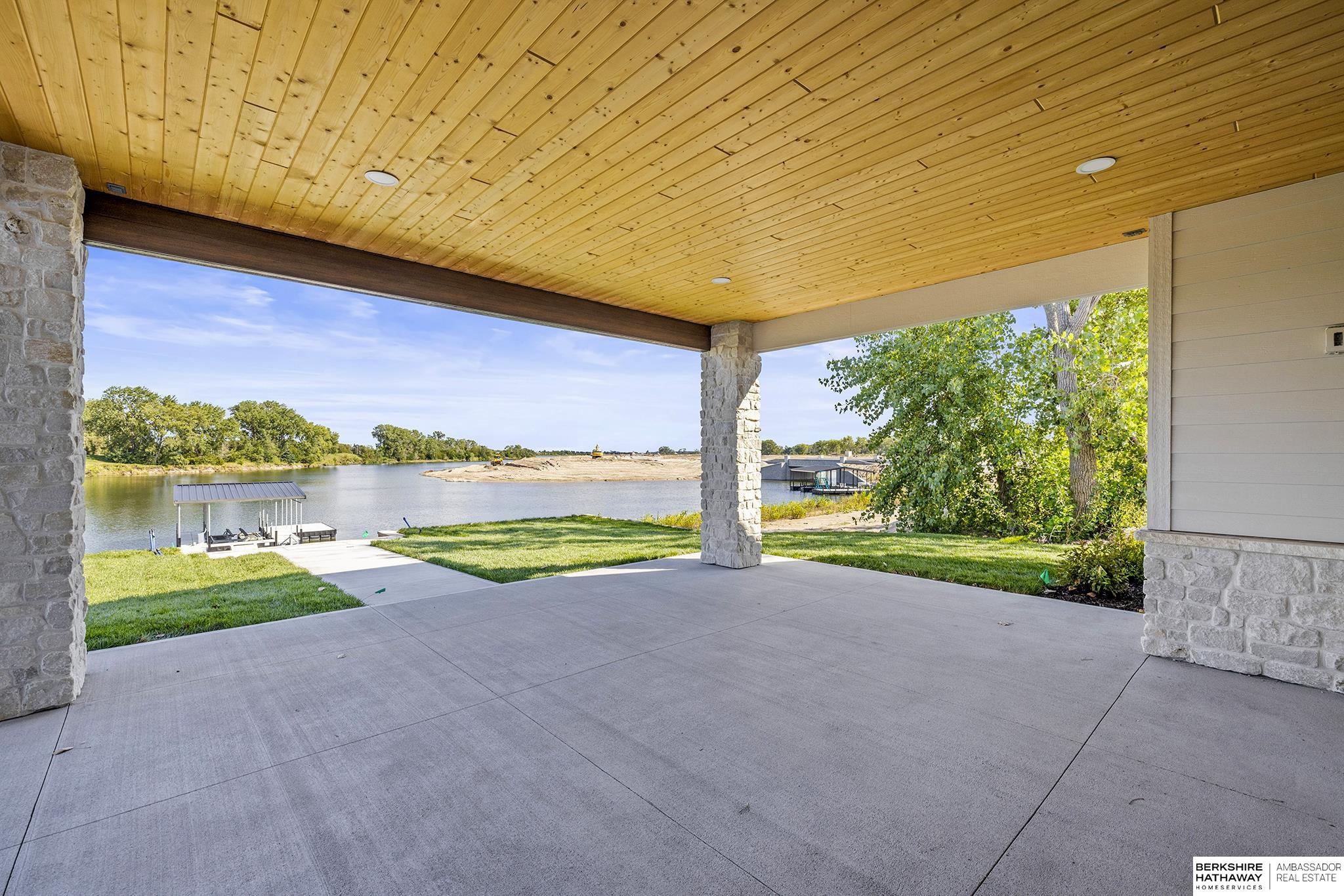 2214 S Riverwood Drive, Fremont, NE 68025 — MLS #22527613 — photo 60 of 73